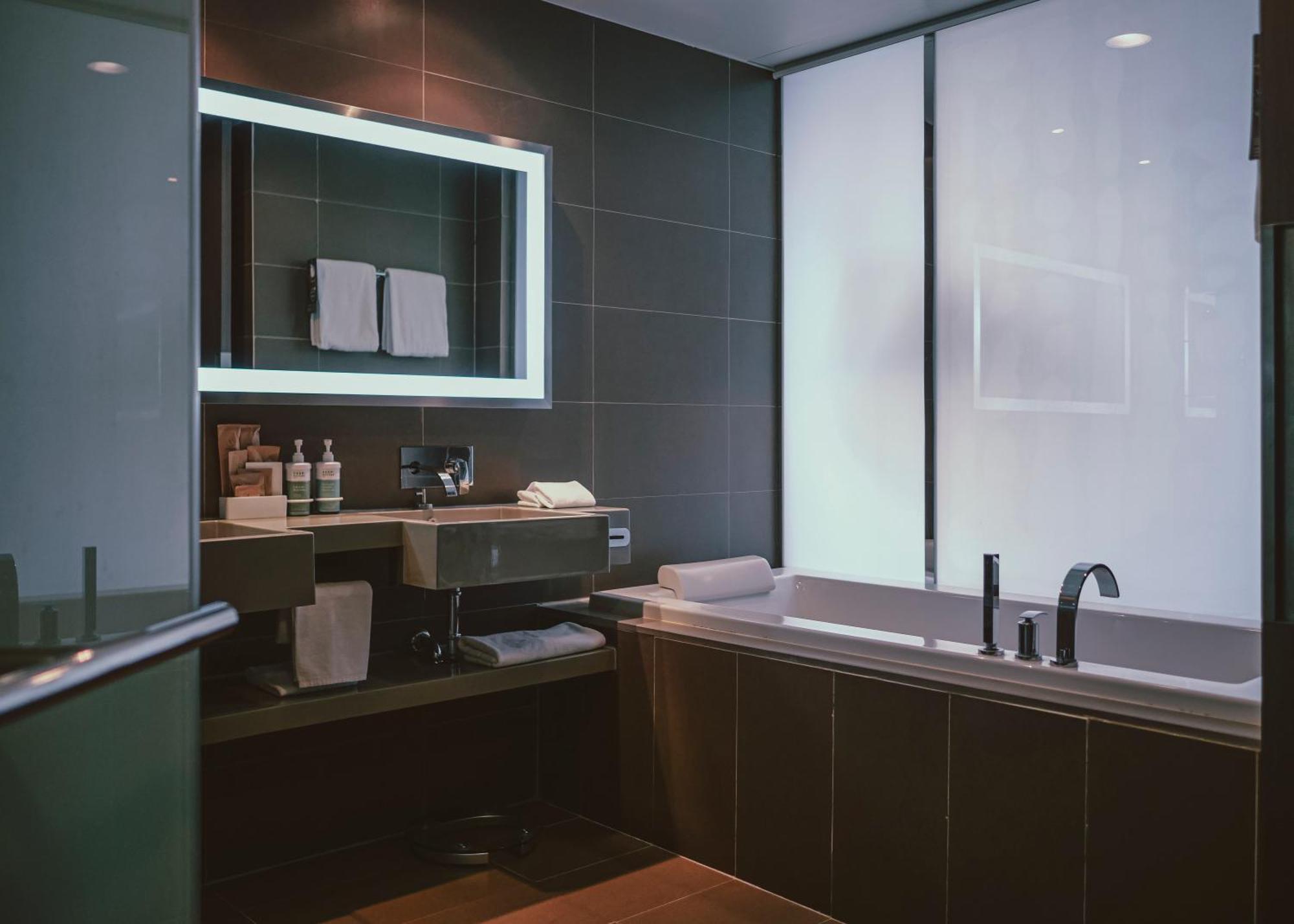Habitación Premier con vistas a la ciudad - 1 cama extragrande - Planta superior