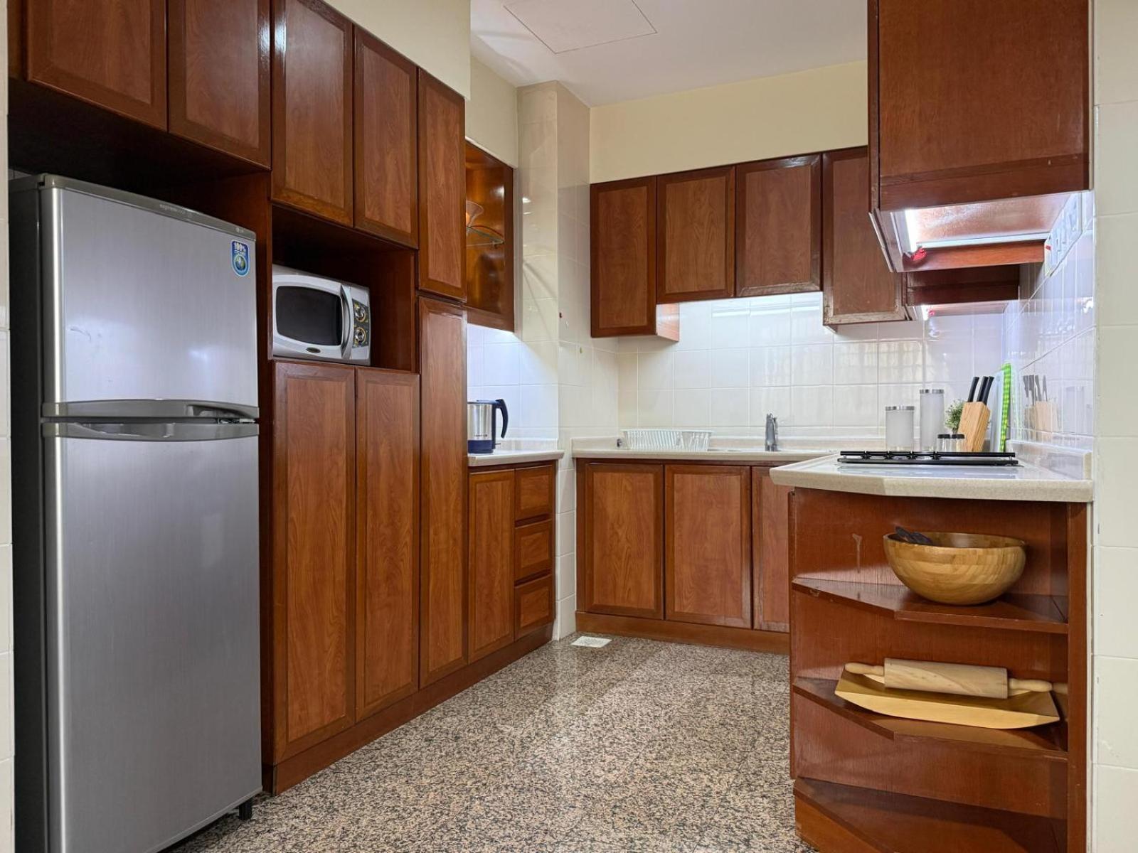 Premier One-Bedroom Apartment