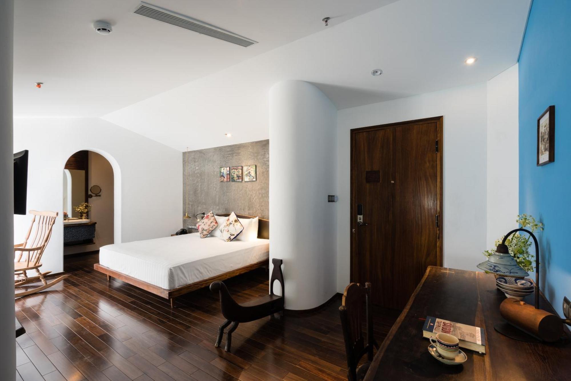 Verdant Calm Balcony Double Room