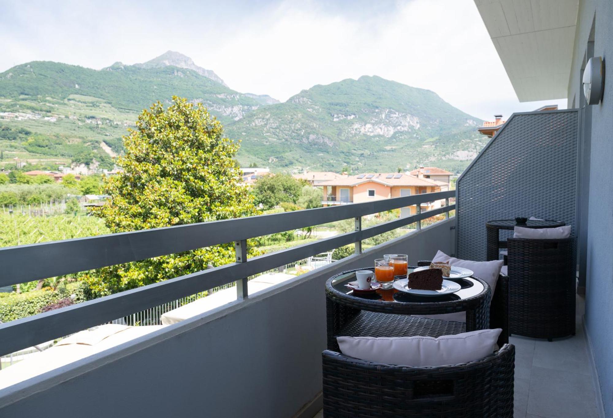 Familienzimmer mit Gartenblick