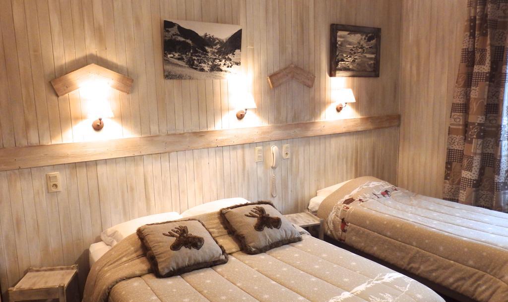 Chambre Triple (3 Adultes)