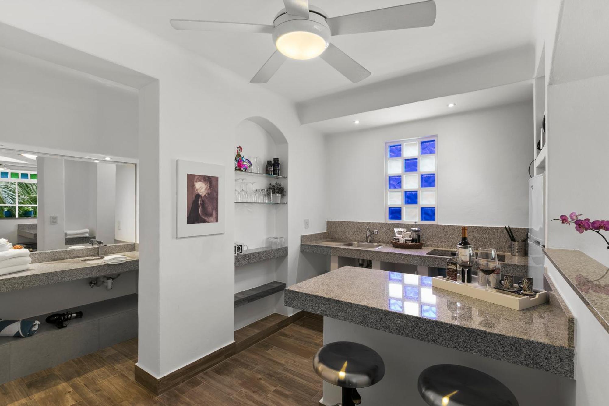 Studio Suite Street View
