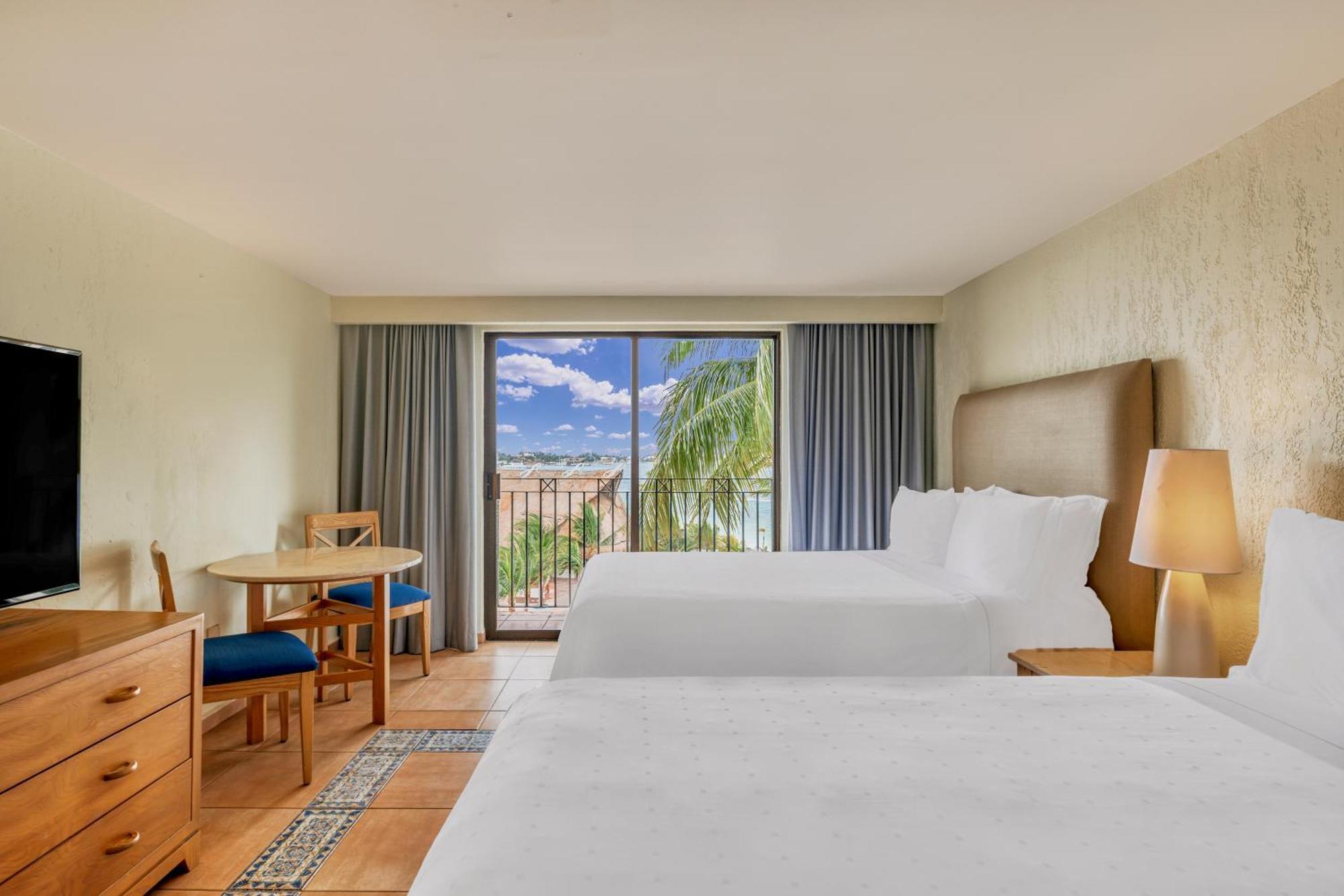 Master Suite 2 Bedroom Plus