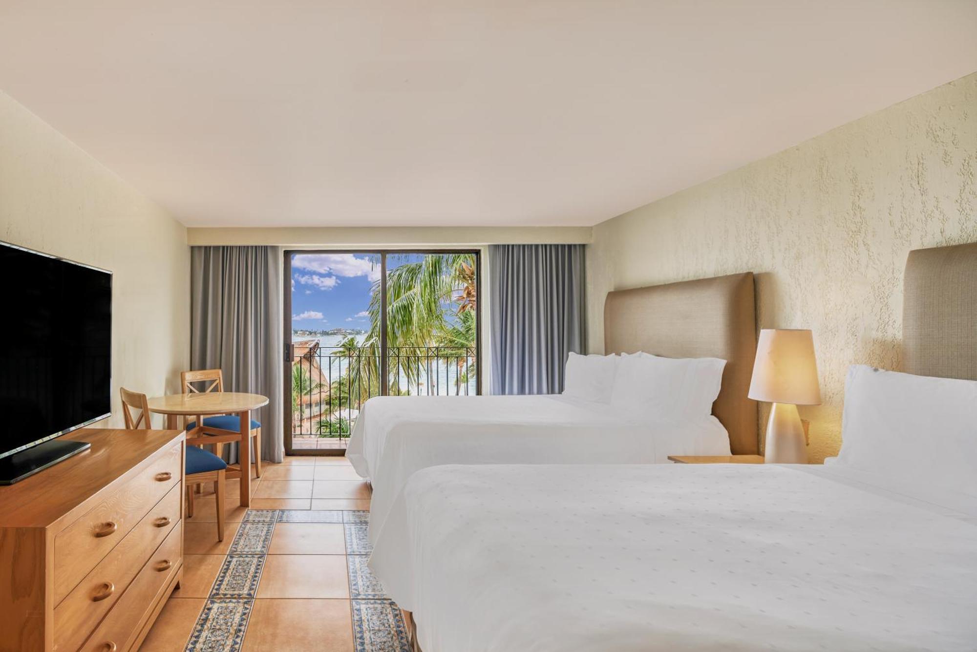 Master Suite 2 Bedroom Plus
