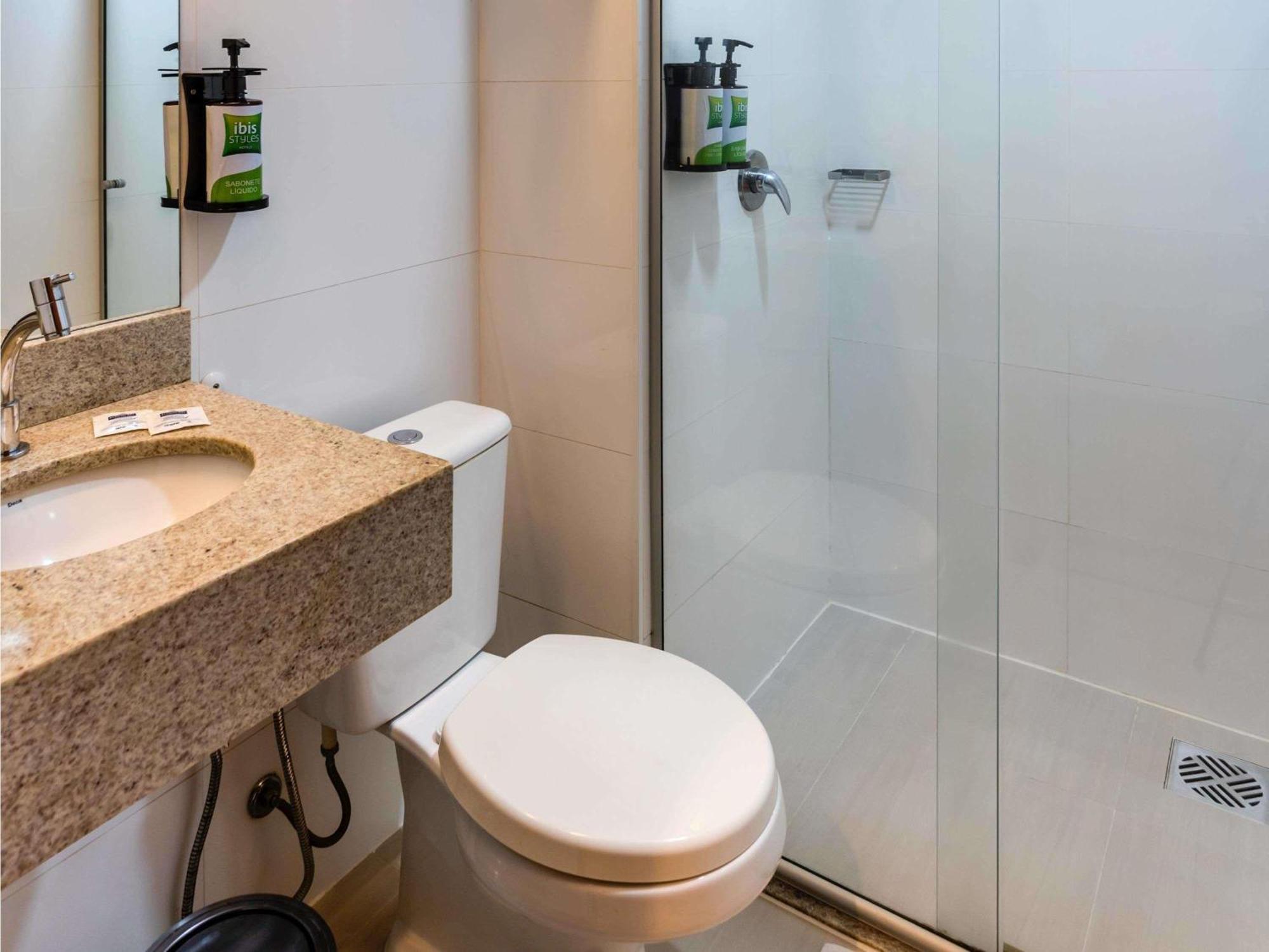 Quarto Superior com 2 Camas de Solteiro