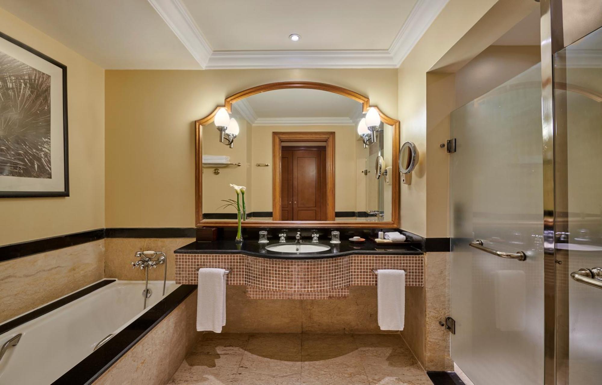 Club Double or Twin Room