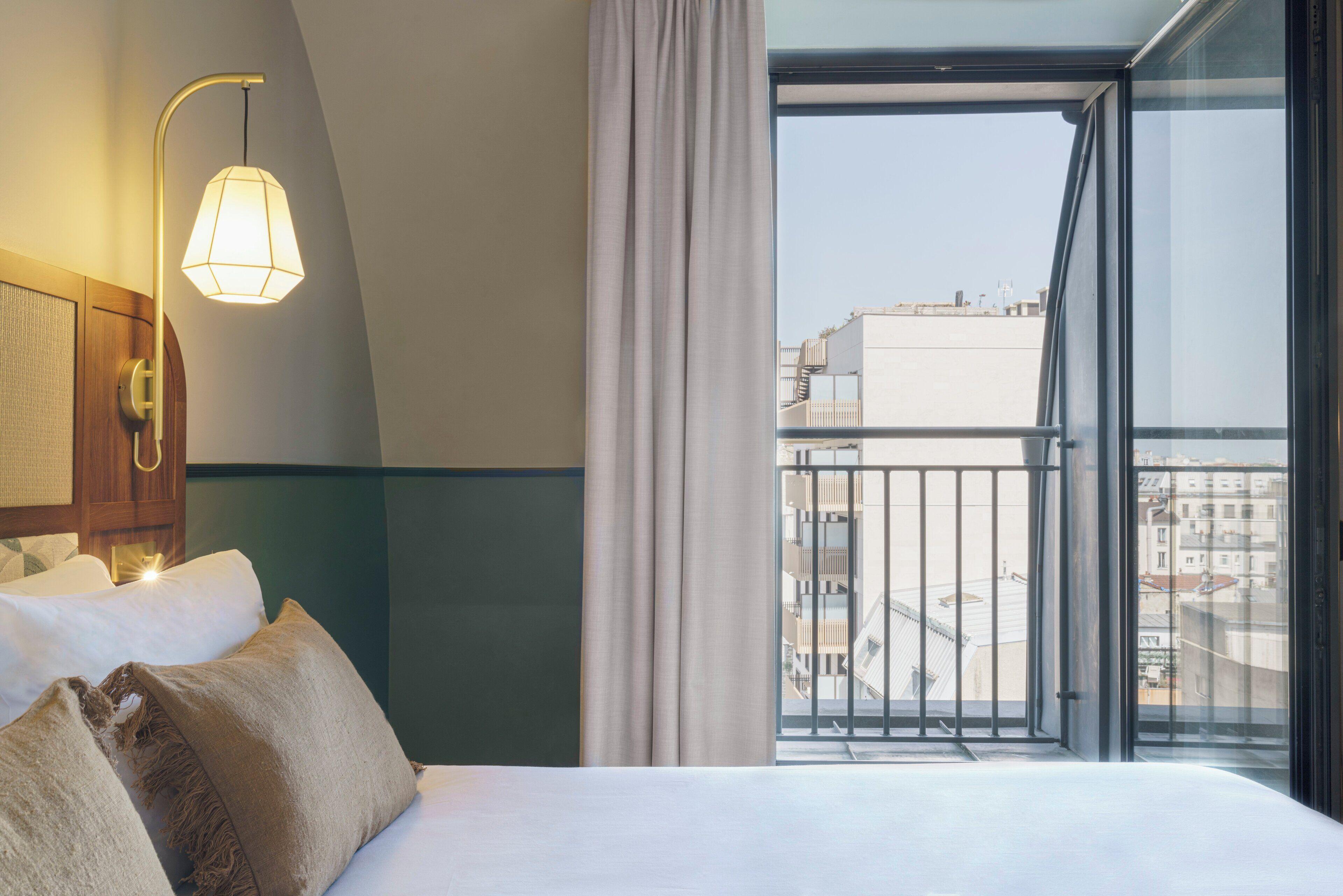 Chambre Double Confortable avec Balcon