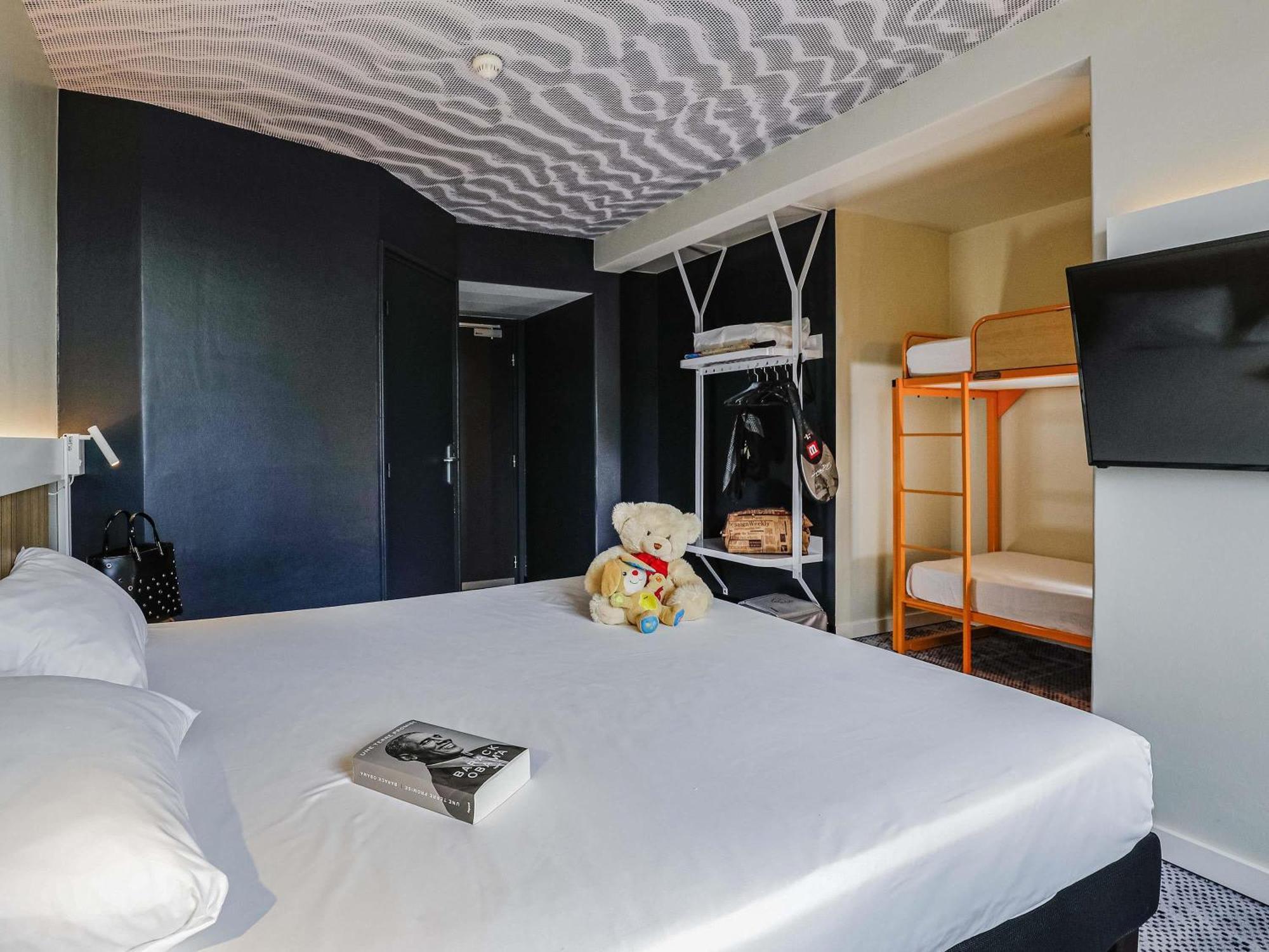 Standard Room One Double Bed Two Single Beds
