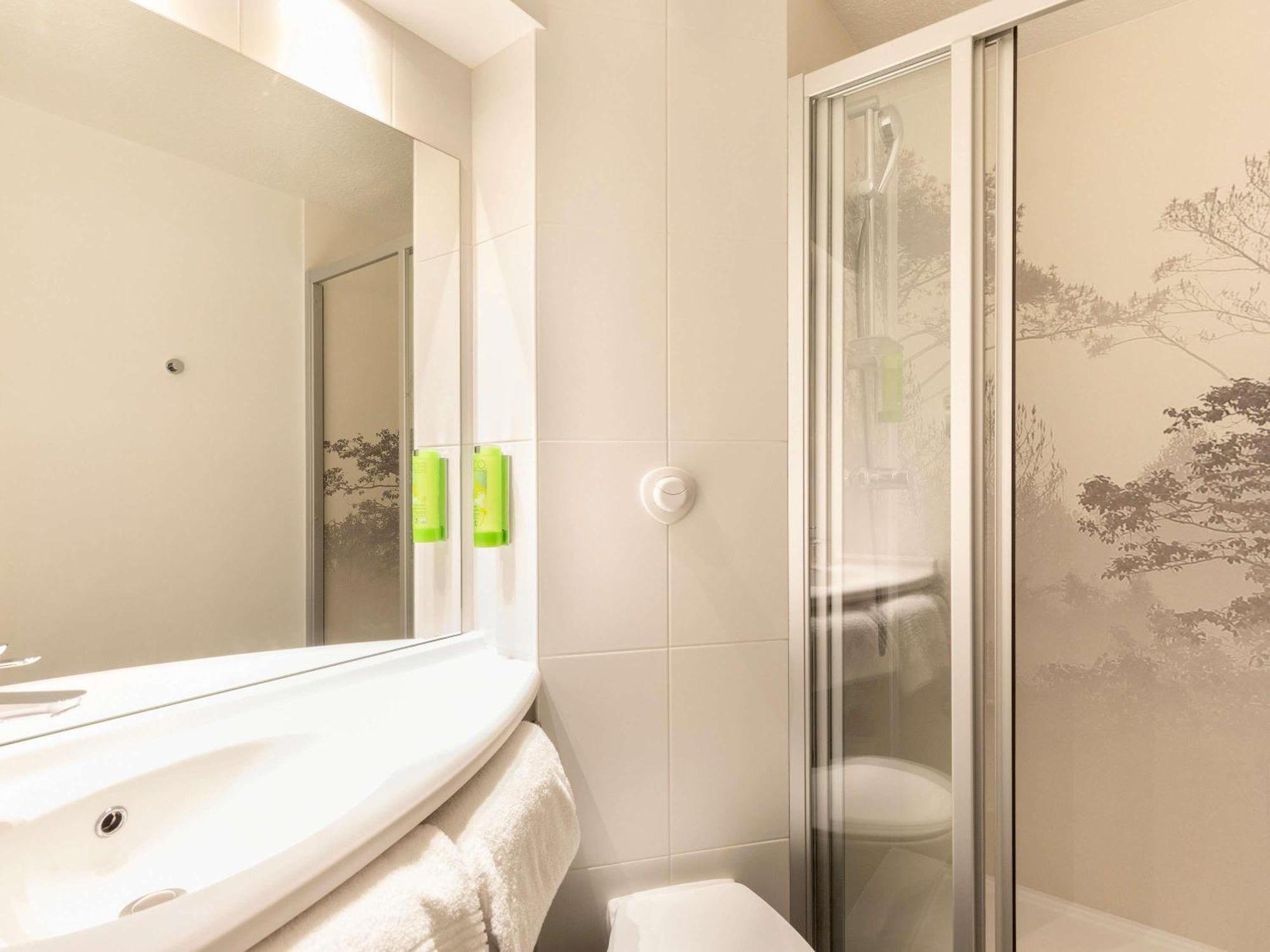 Chambre Familiale (3 Adultes + 2 Enfants)