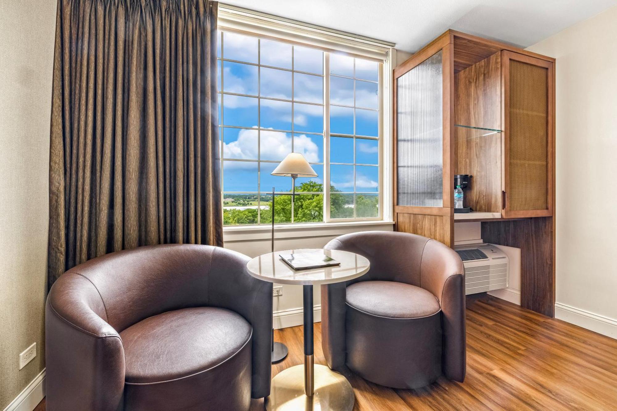 Resort Side King Room