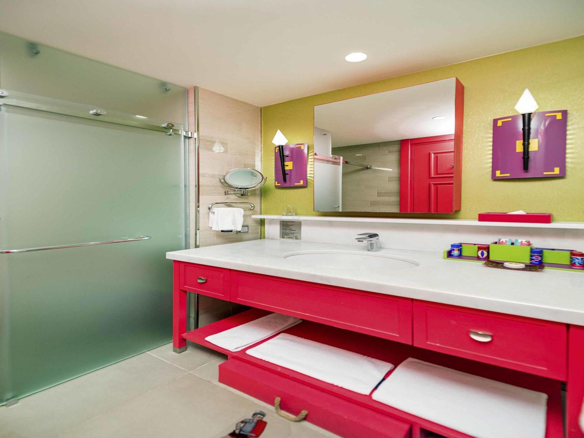 Deluxe Connecting Rooms