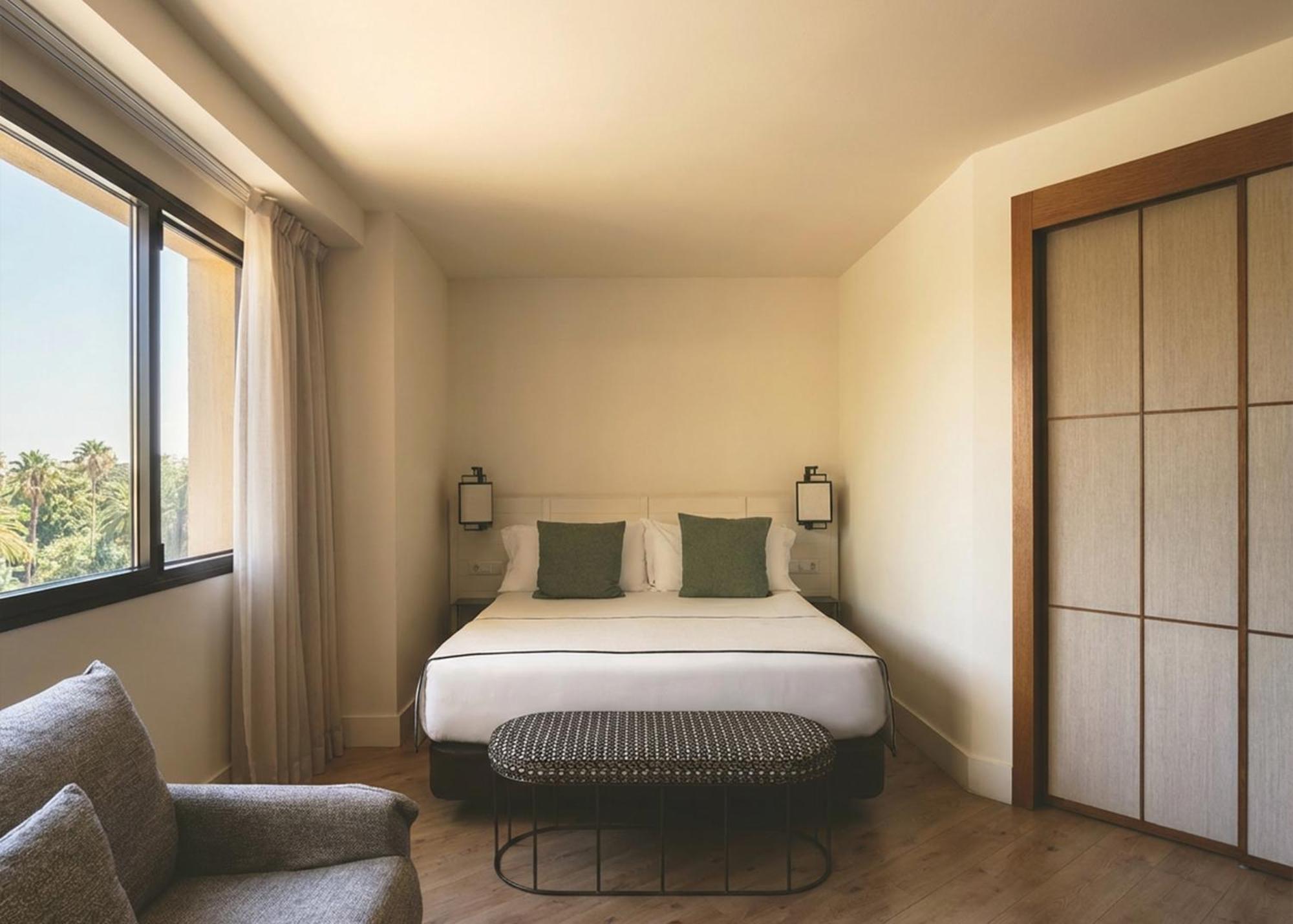 Deluxe Double or Twin Room 1,1742582620:JPEG