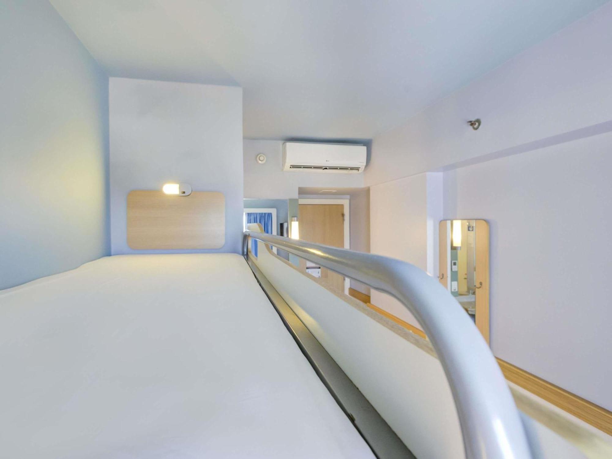 Standard Twin Apartment a Bunk Bed