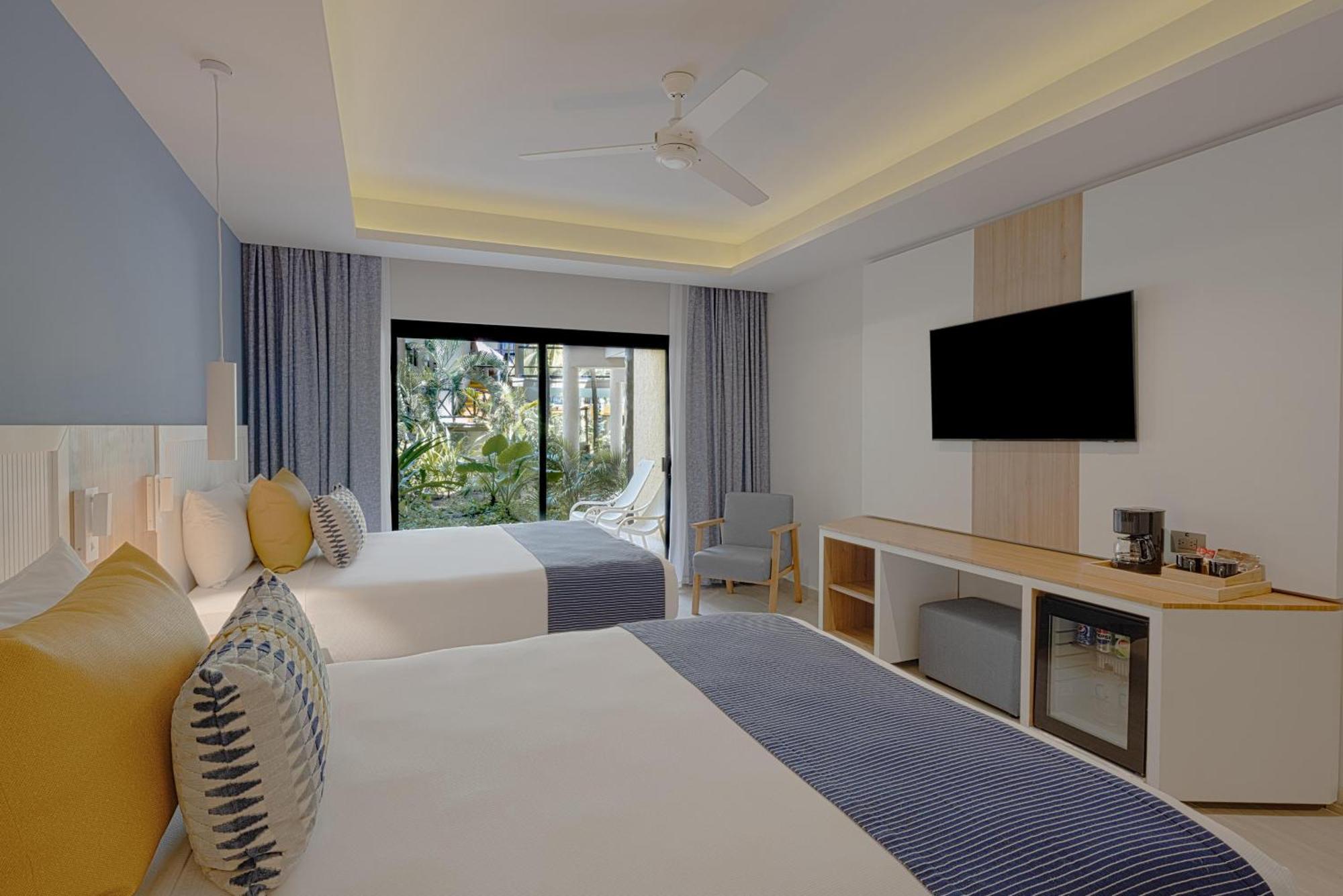 Premium Deluxe Double Room,1743660799:JPEG