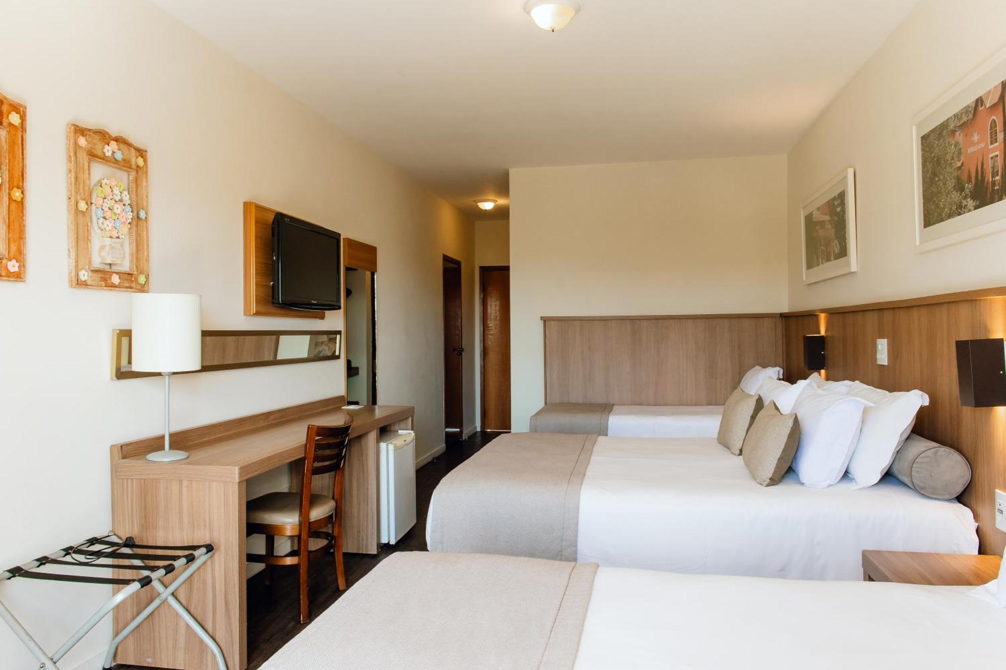 Deluxe Triple Room,1756489596:JPEG