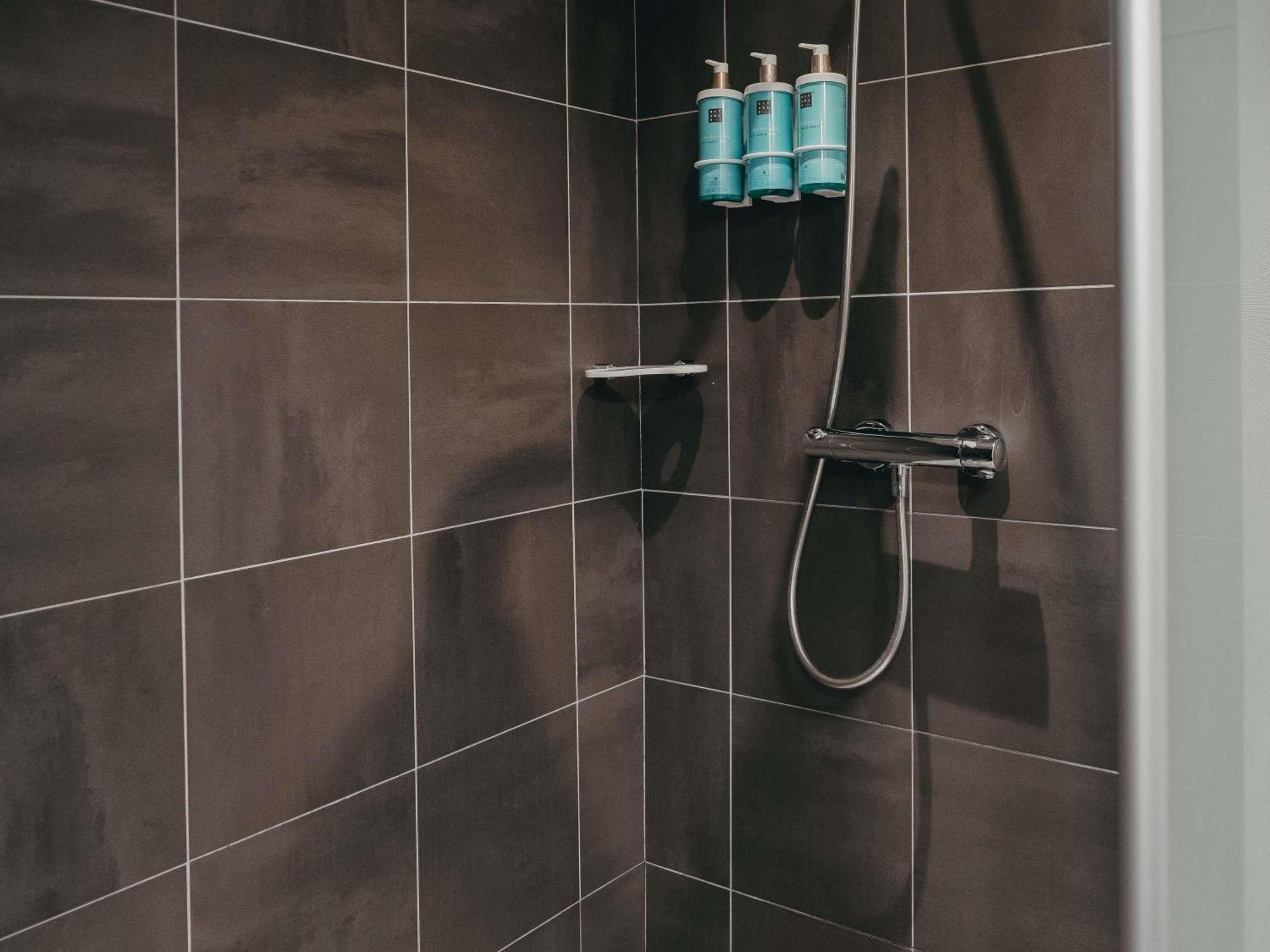 Executive Suite with View,1758266128:JPEG