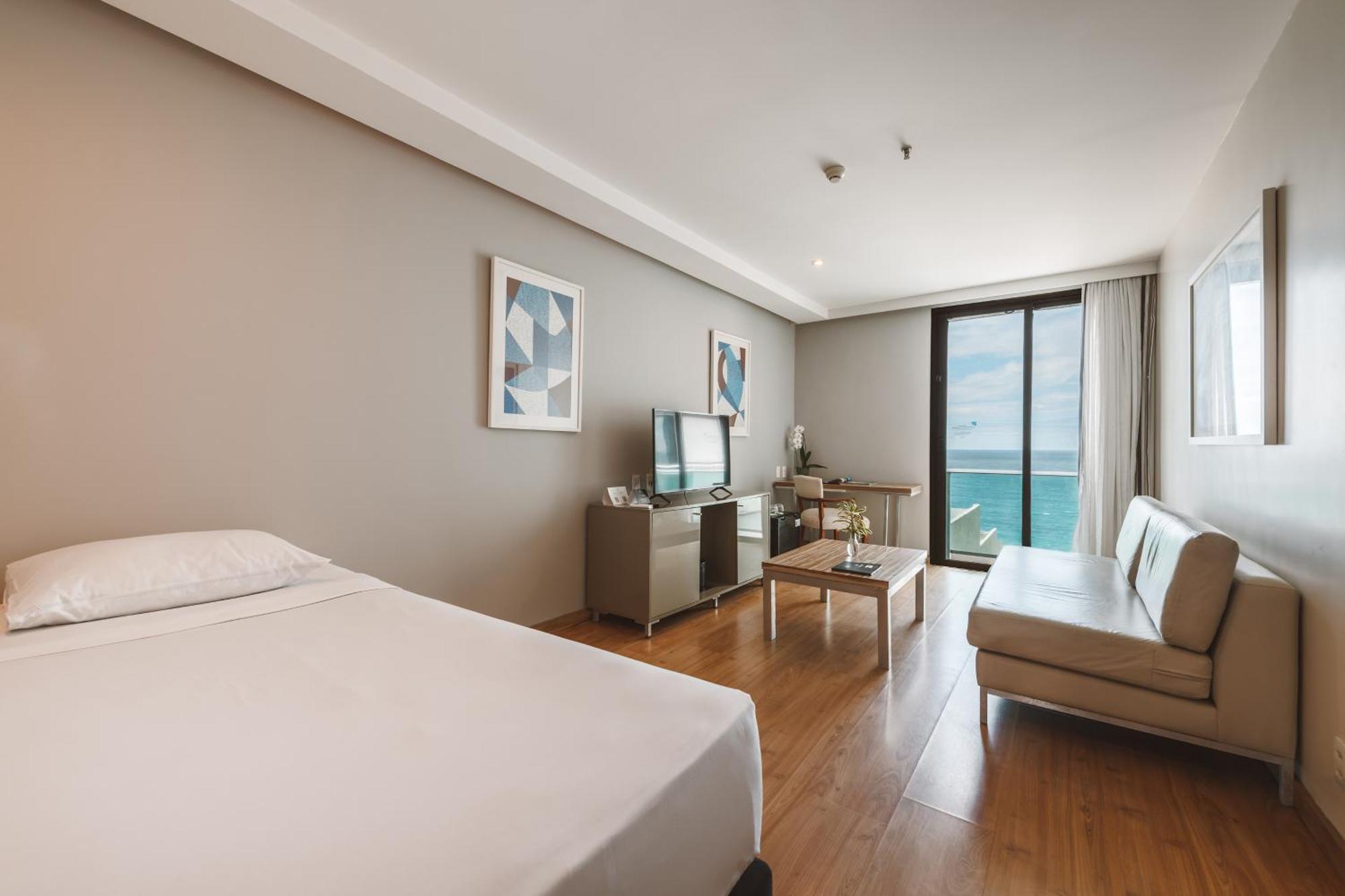 Suite Side Sea View