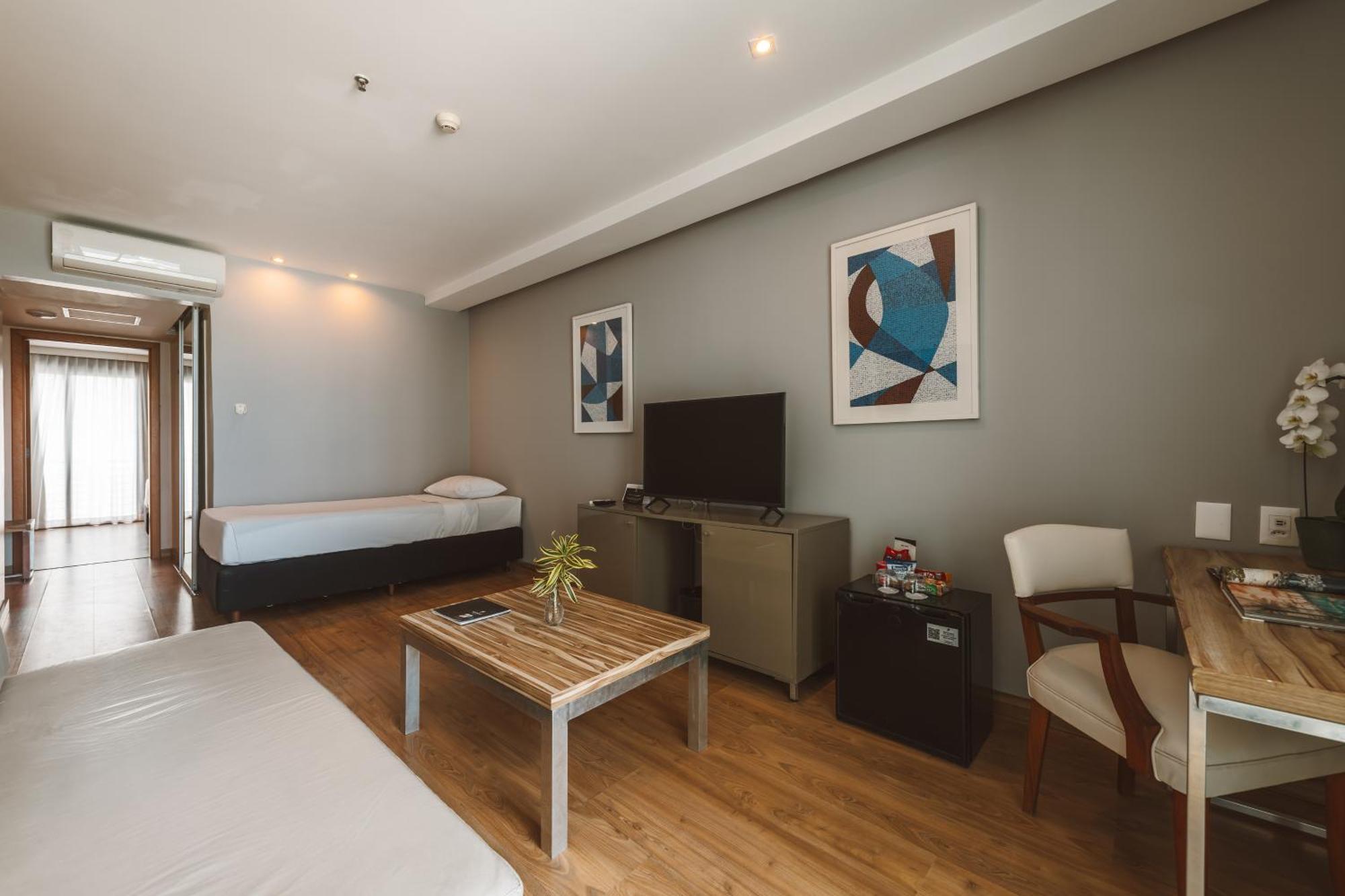 Standard Suite