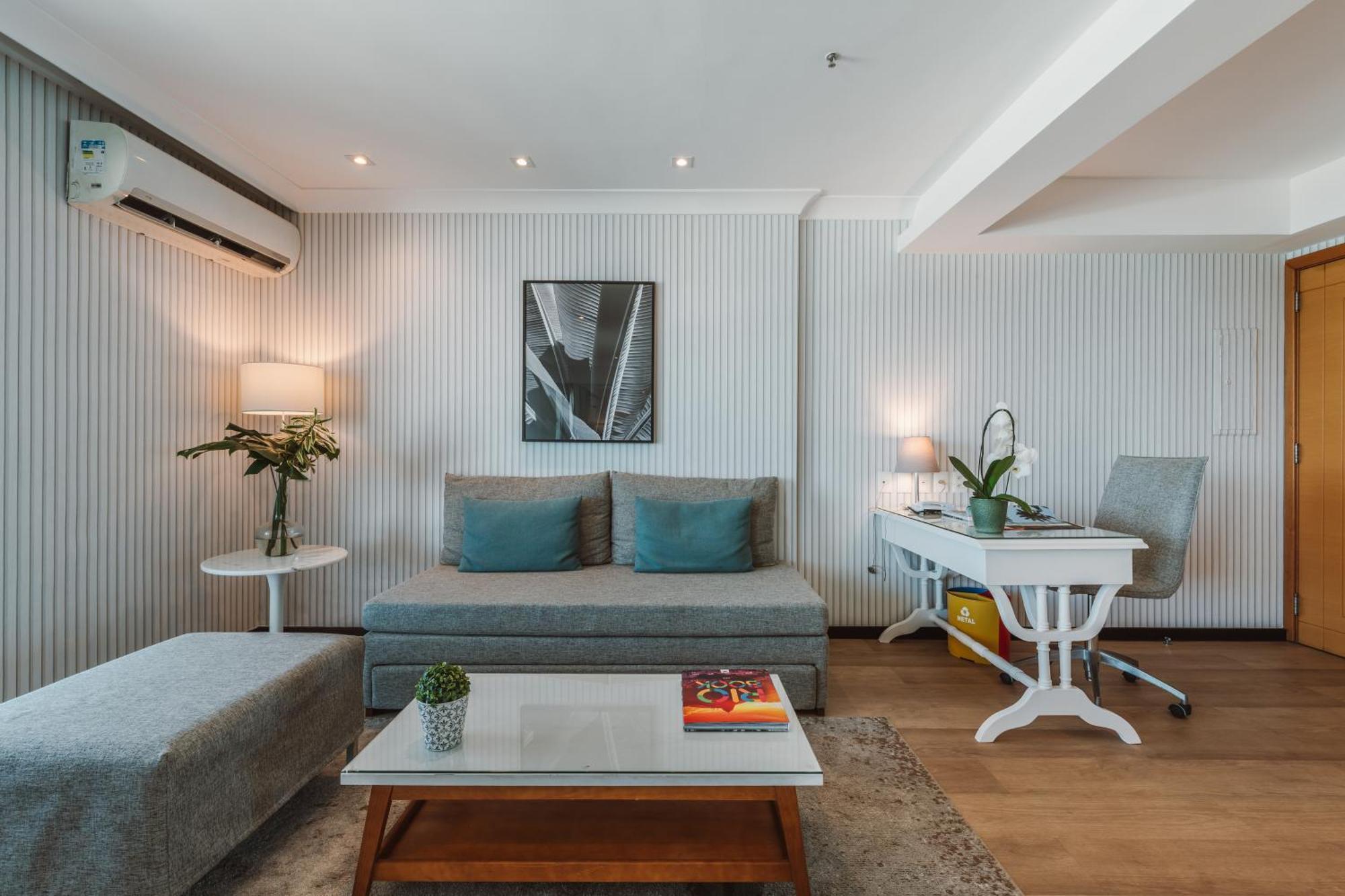 King Suite Sea View