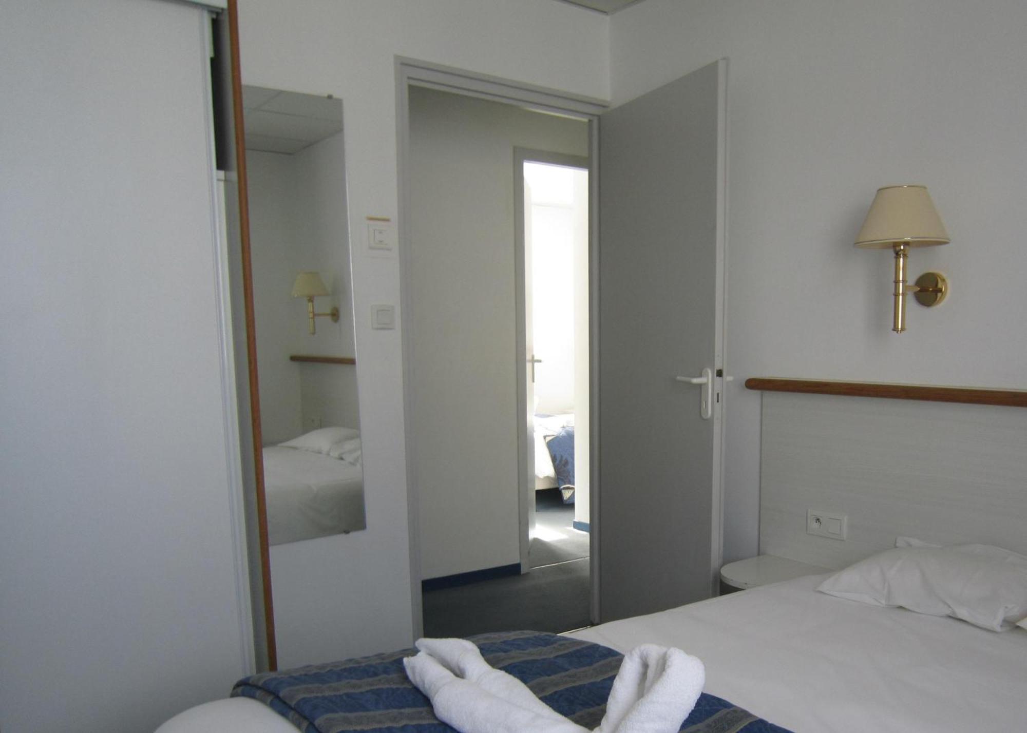 Family Suite,1765144469:JPEG