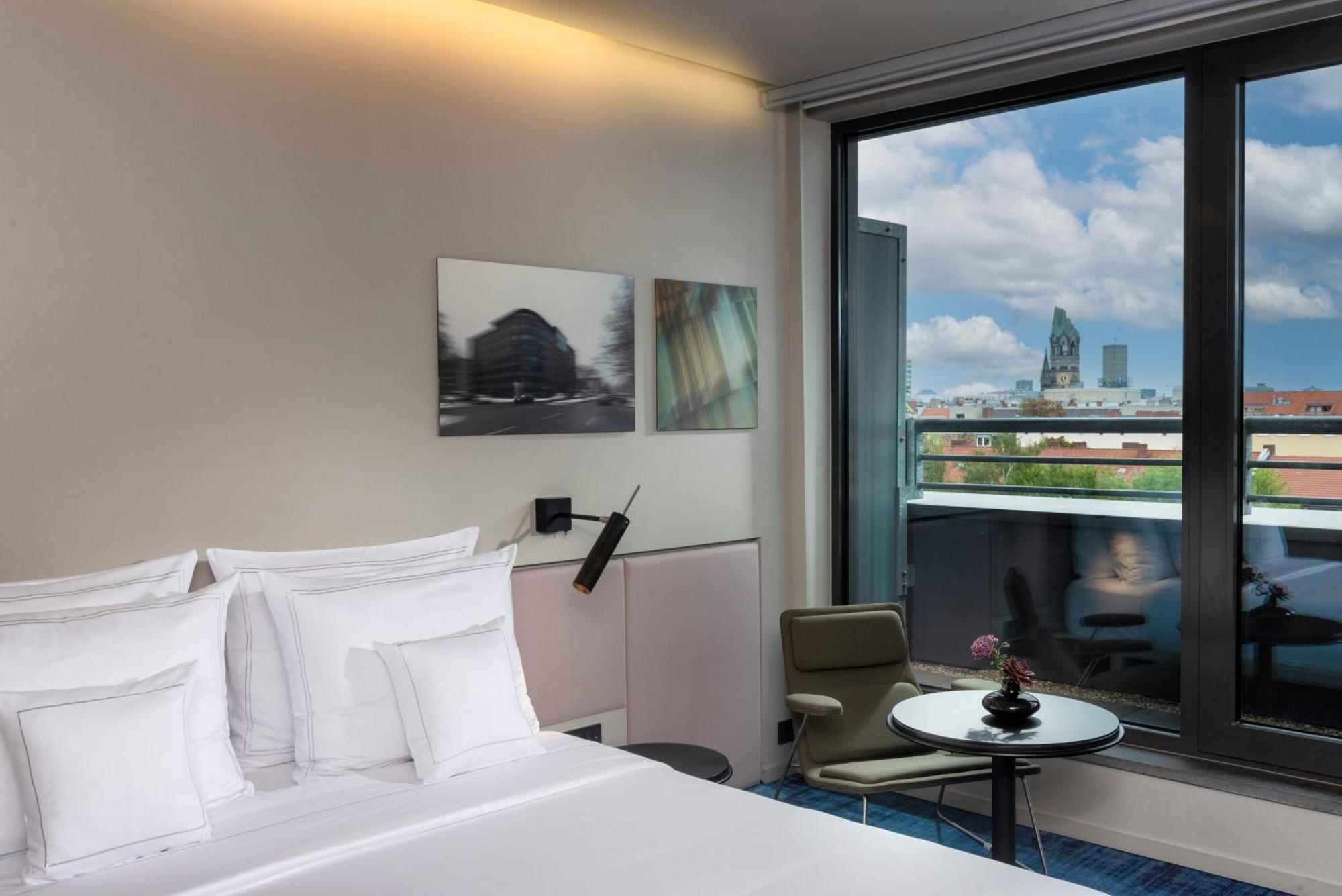 Premium Deluxe Room