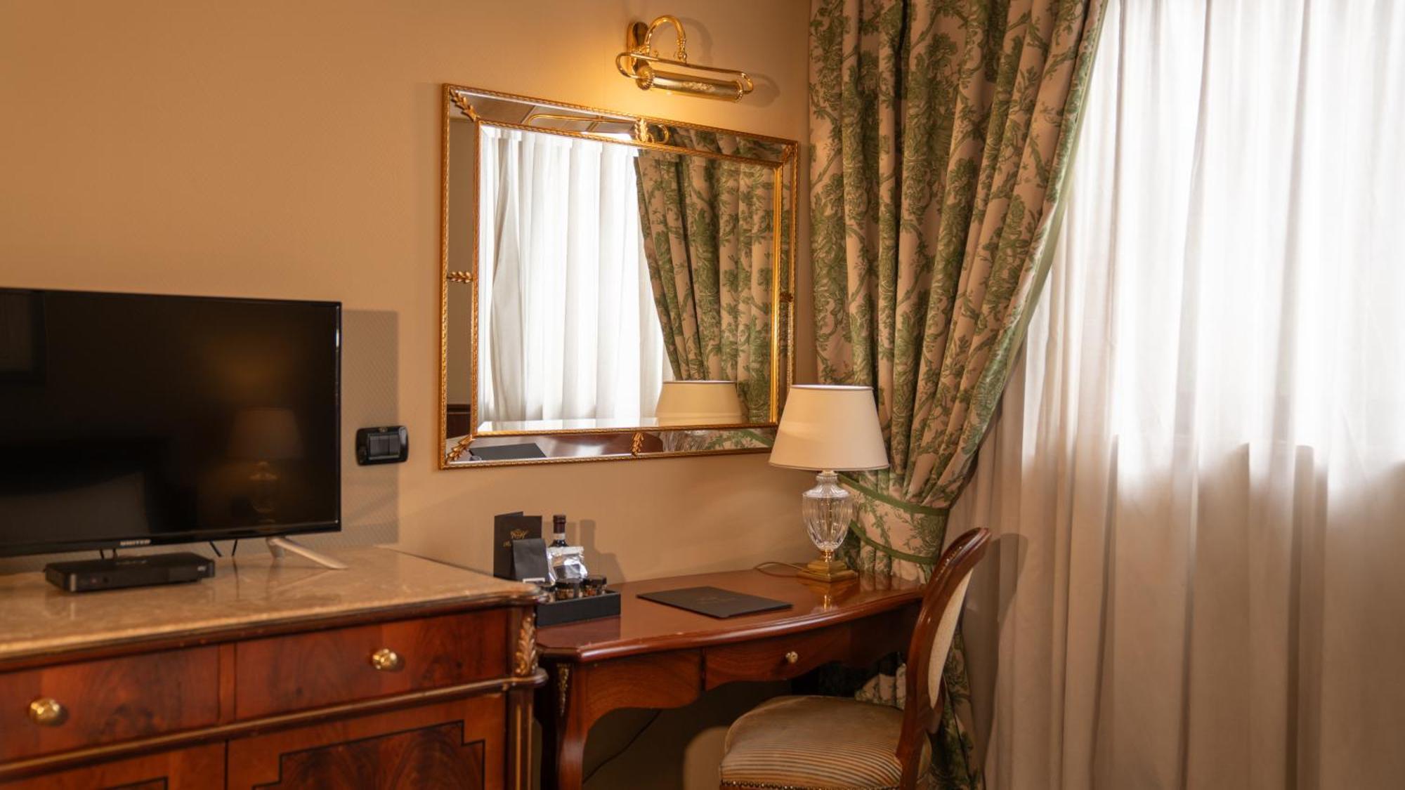 Economy Double Room