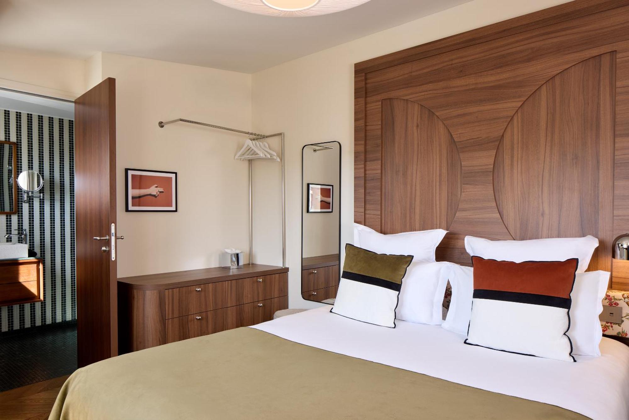 Kamer met uitzicht op de Eiffeltoren