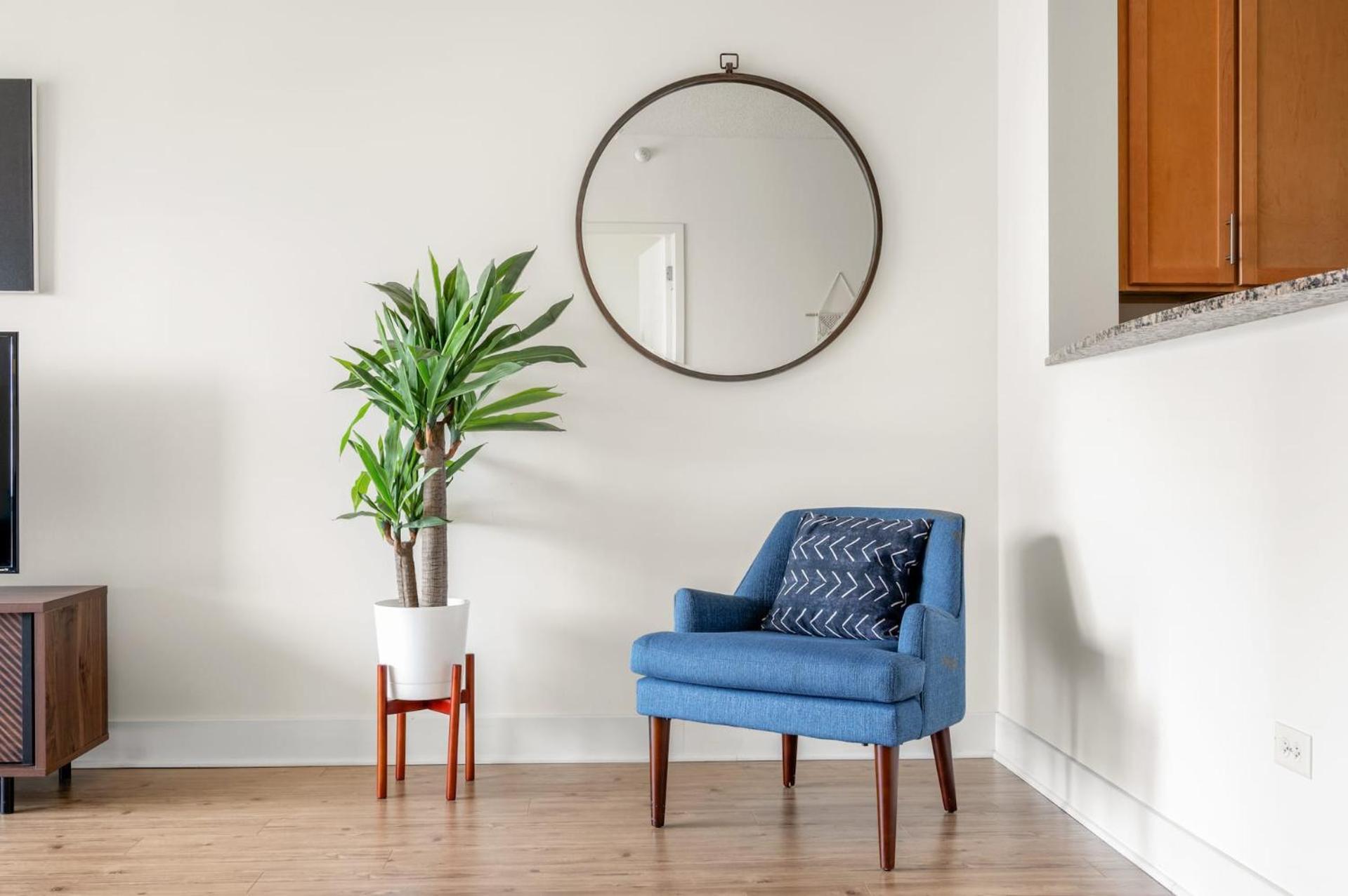 One-Bedroom Apartment Self Check Virtual Front Desk