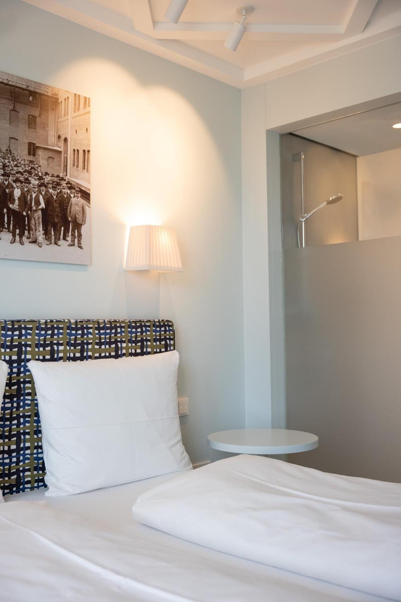 Small Double Room