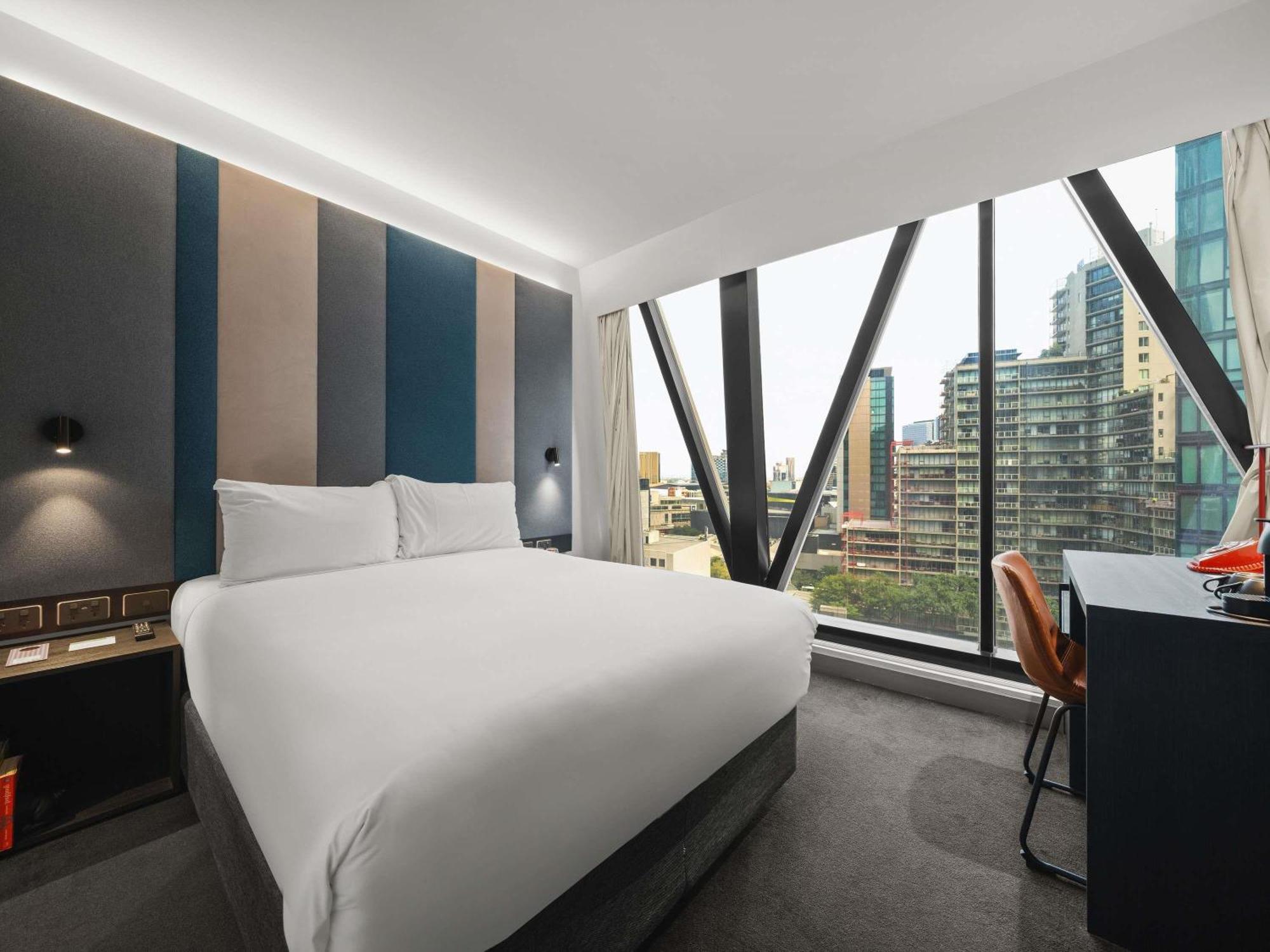 Superior Queen Room
