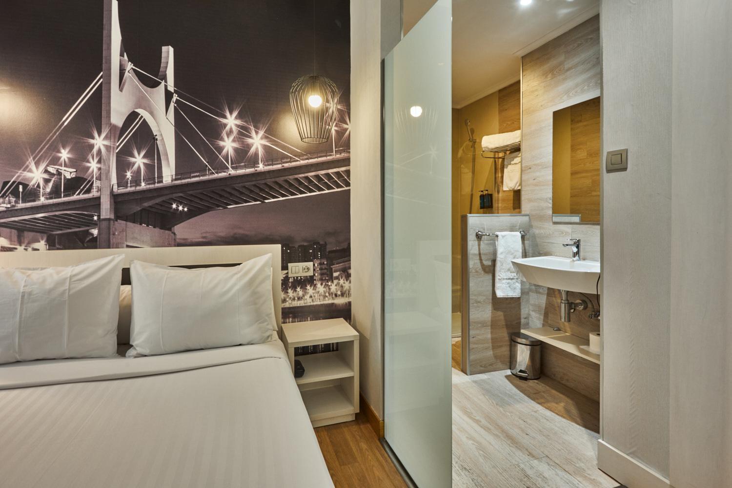 Basic Double Room,1769489178:JPEG