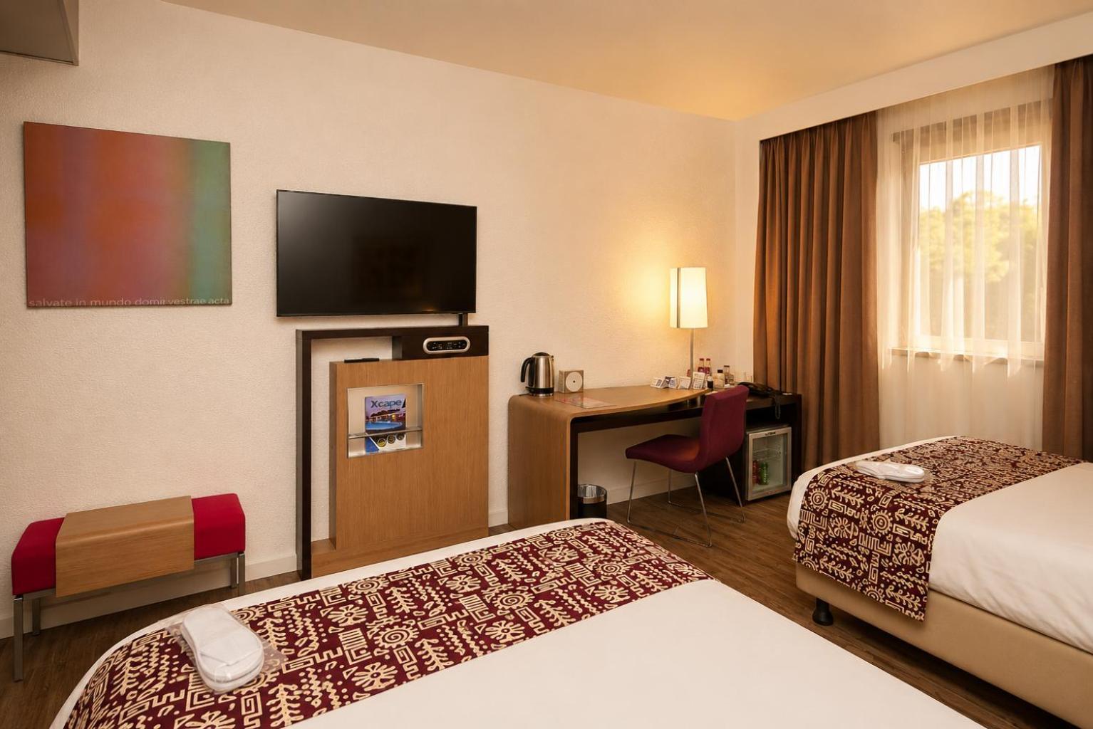 Twin Room,1769831910:JPEG