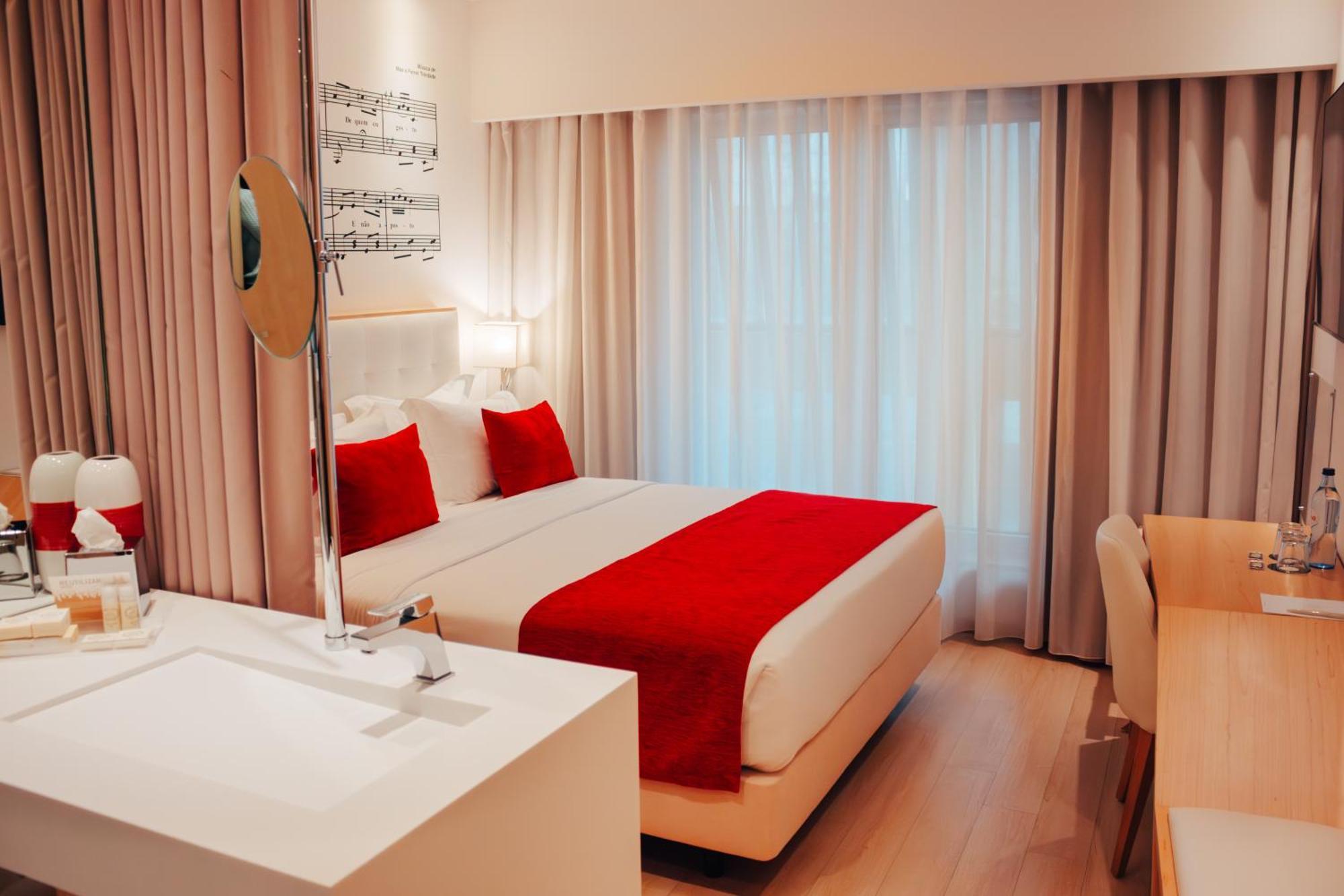 Promoção de Verão - Meia Pensão - Quarto Twin ou Duplo