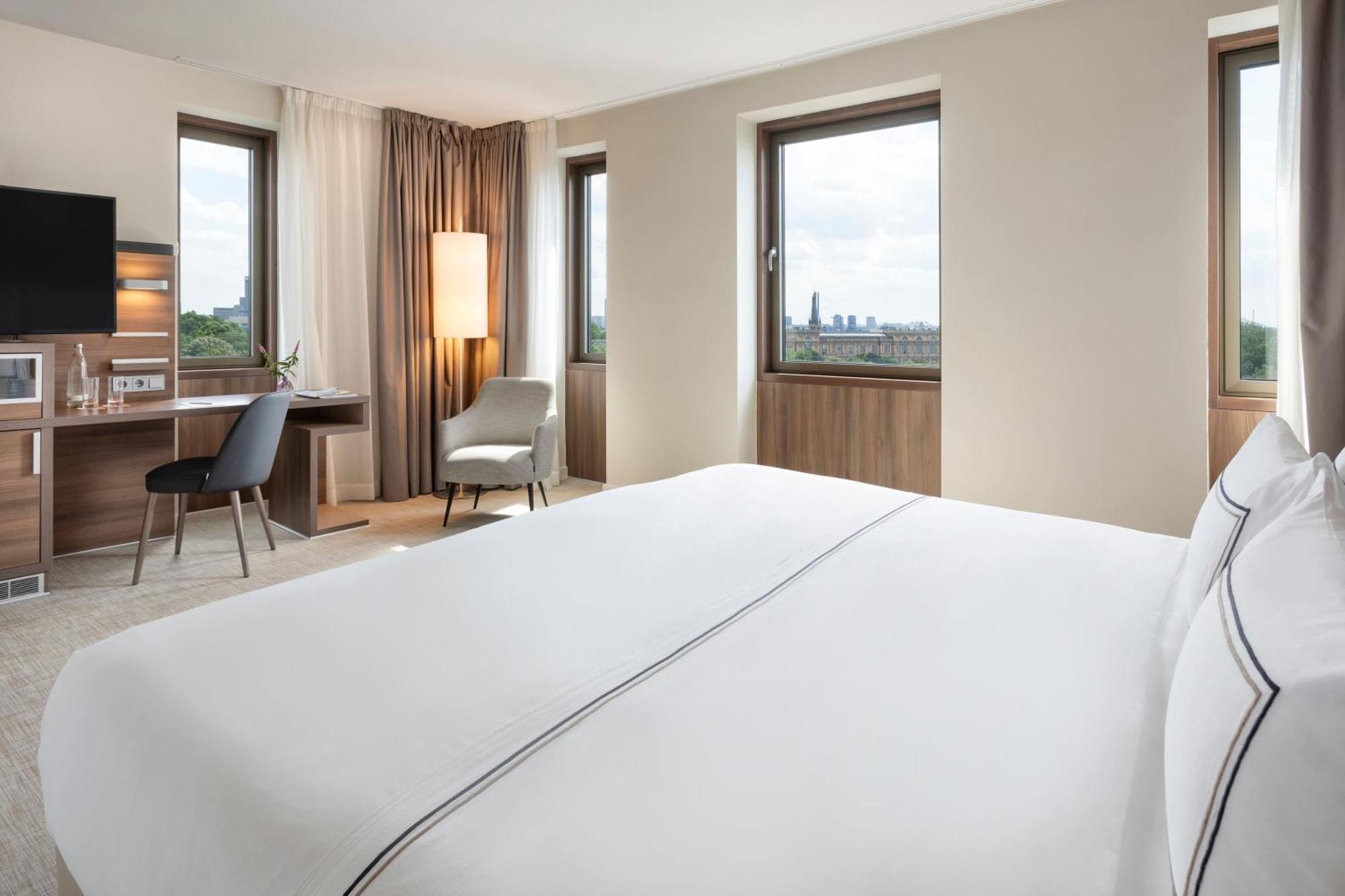 The Level Premium Room,1771532604:JPEG