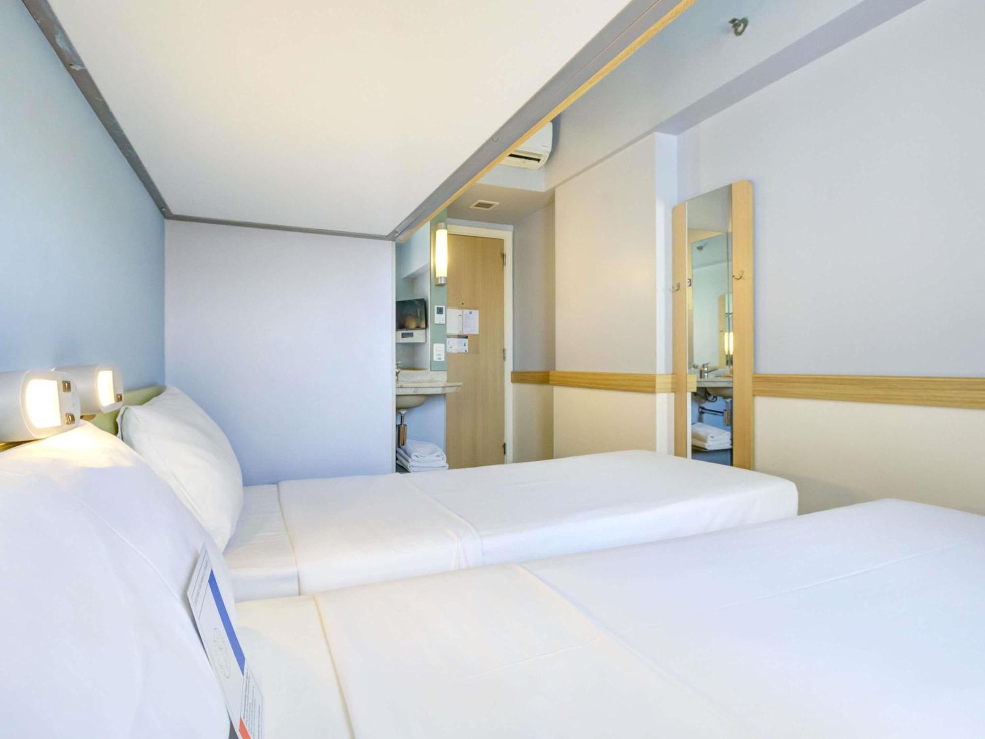 Standard Twin Apartment a Bunk Bed