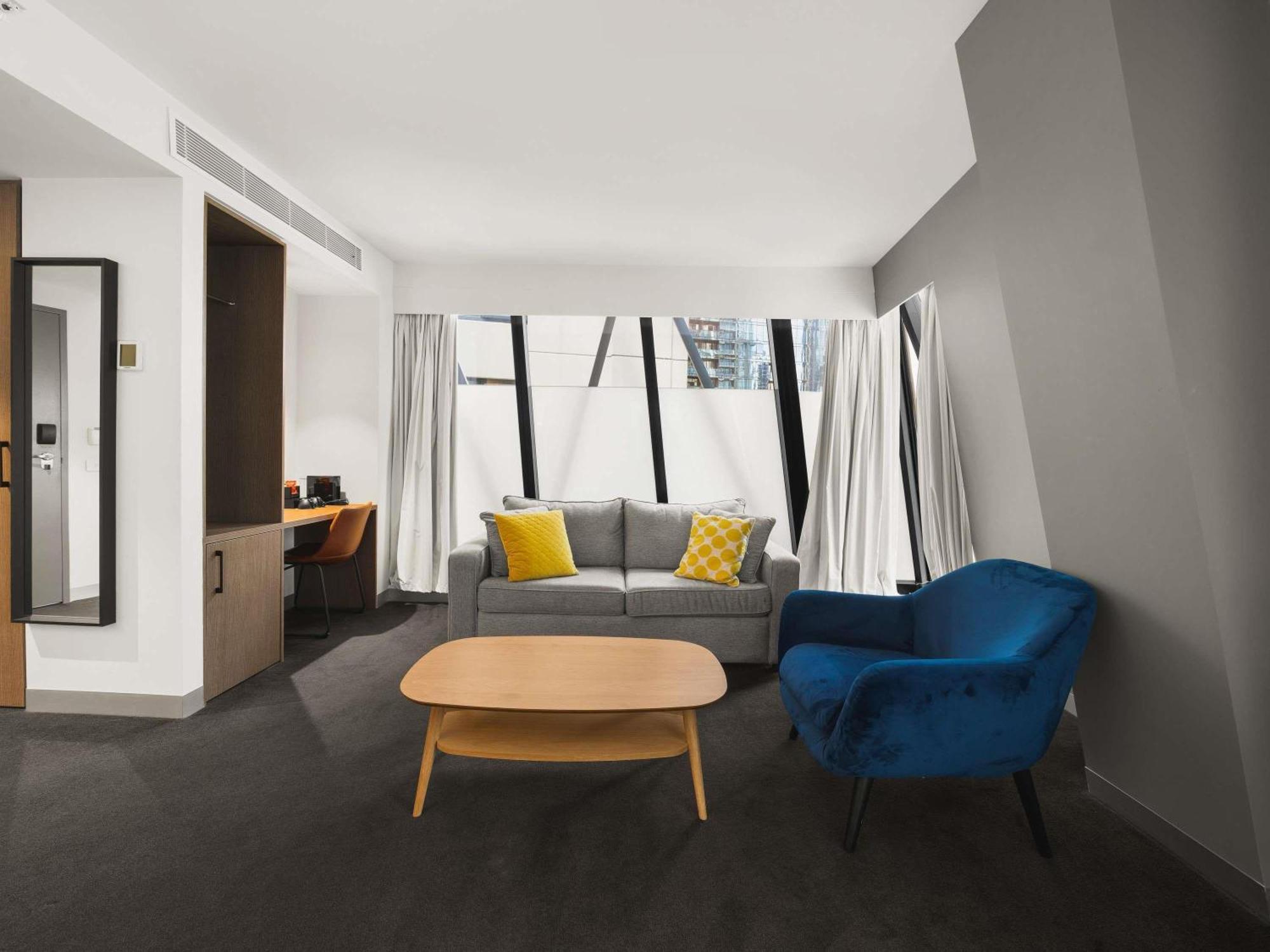 Queen Suite