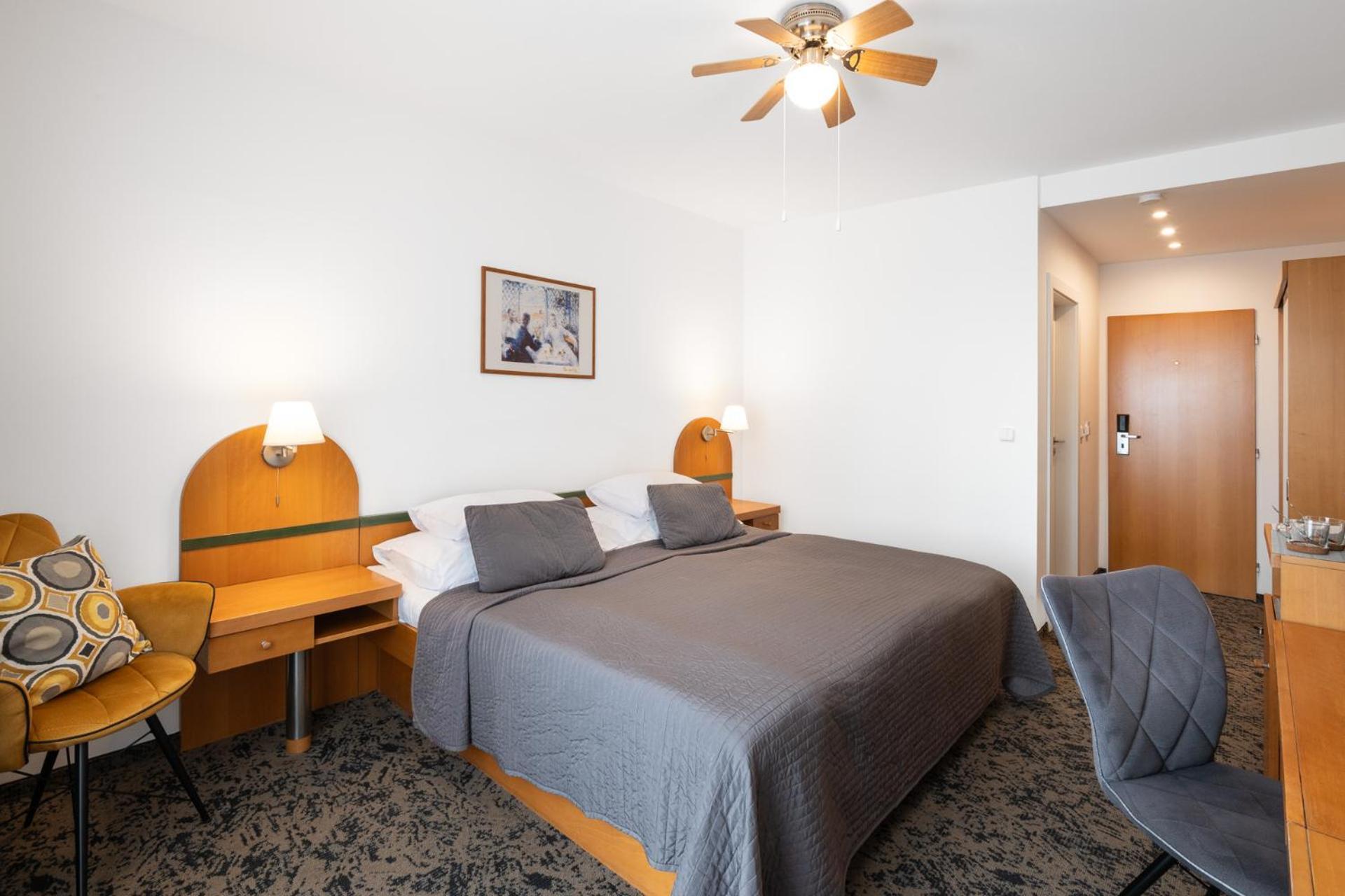 Double Room Deluxe