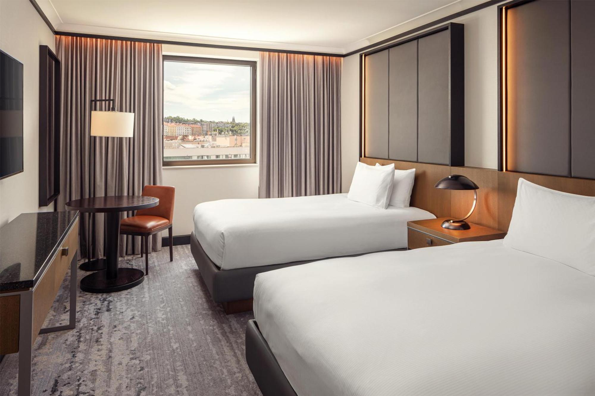 Deluxe Twin Room River View