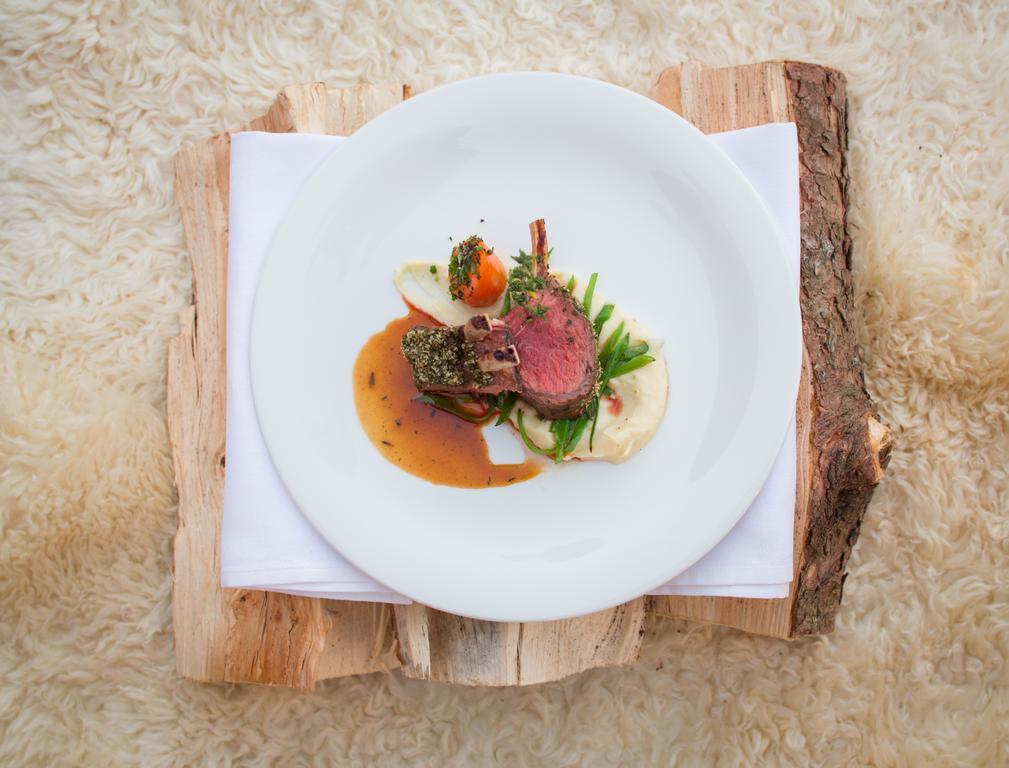 Standard Double Room with Balcony,189081239:JPEG