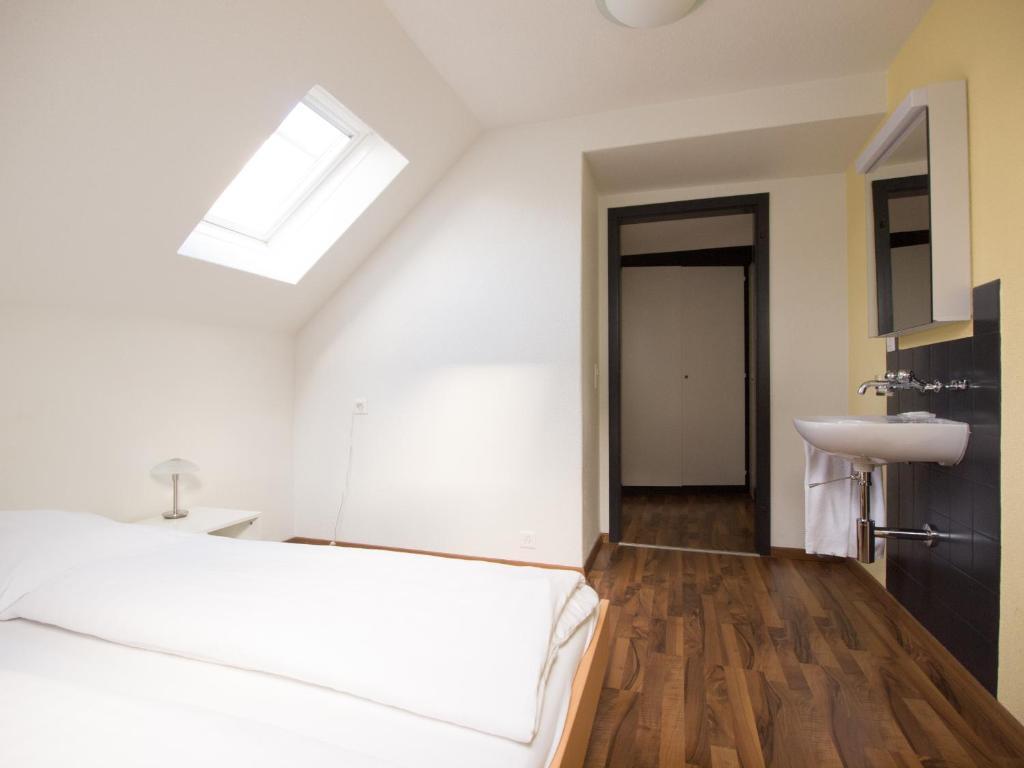 Triple Room External Private Bathroom