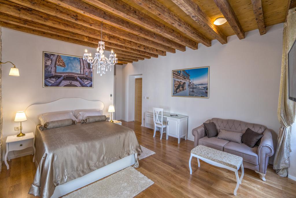 Junior Suite Annex