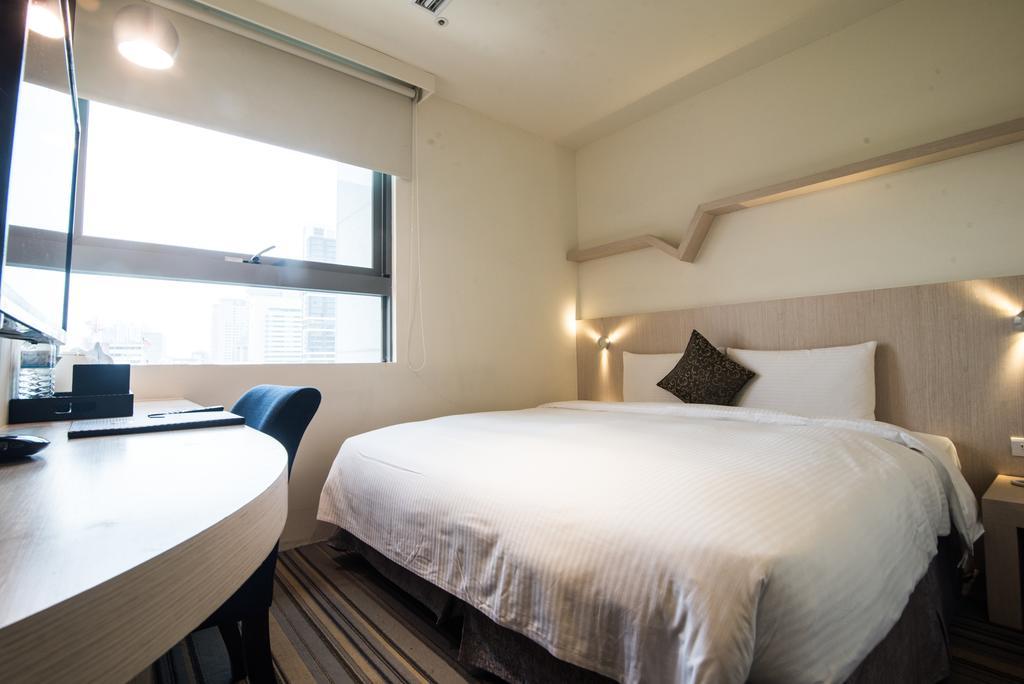 Standard Double Room,255573753:JPEG