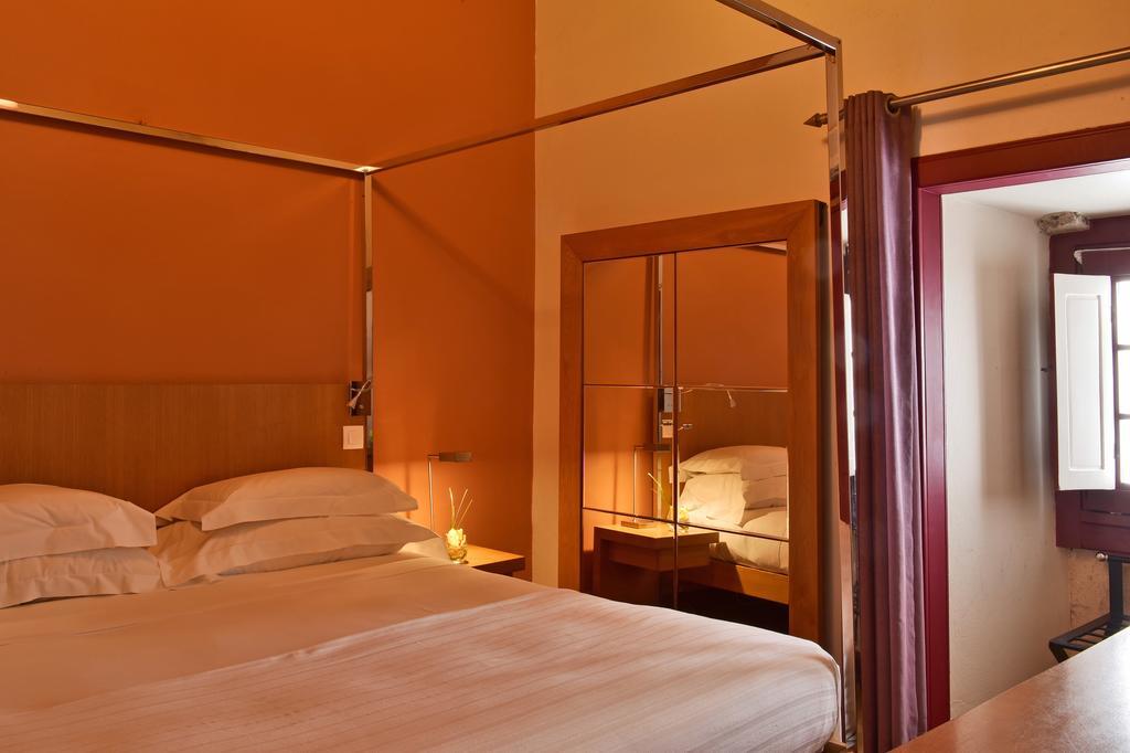 Classic Double or Twin Room - Castle