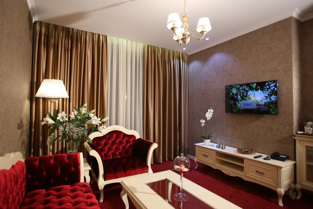 Superior Suite