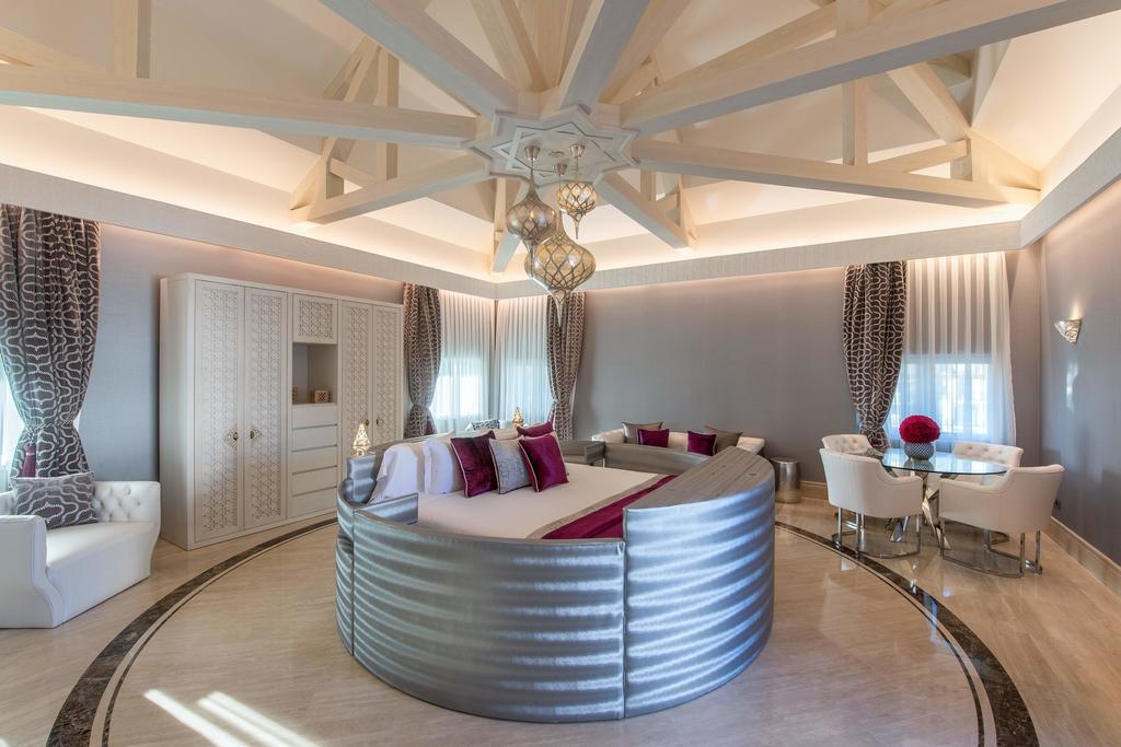 Suite Crown