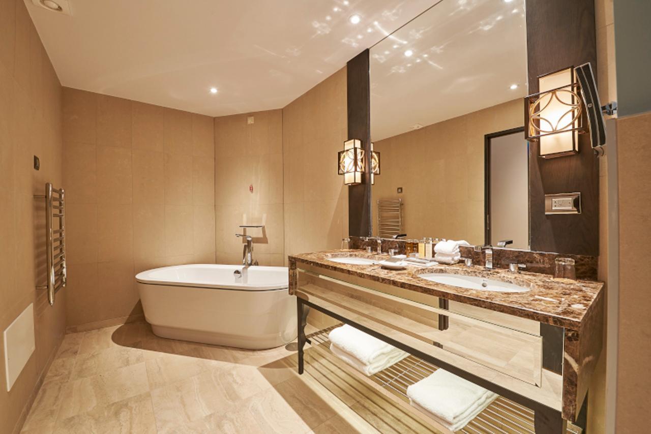 Atlantic Suite