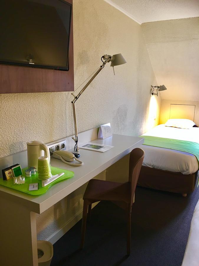 Standard Quadruple Room,641995419:JPEG