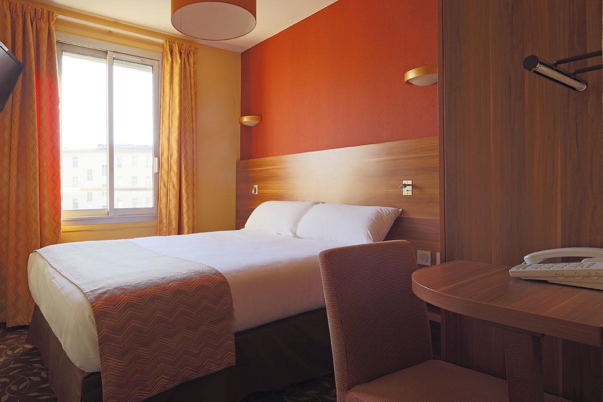 Small Single Room