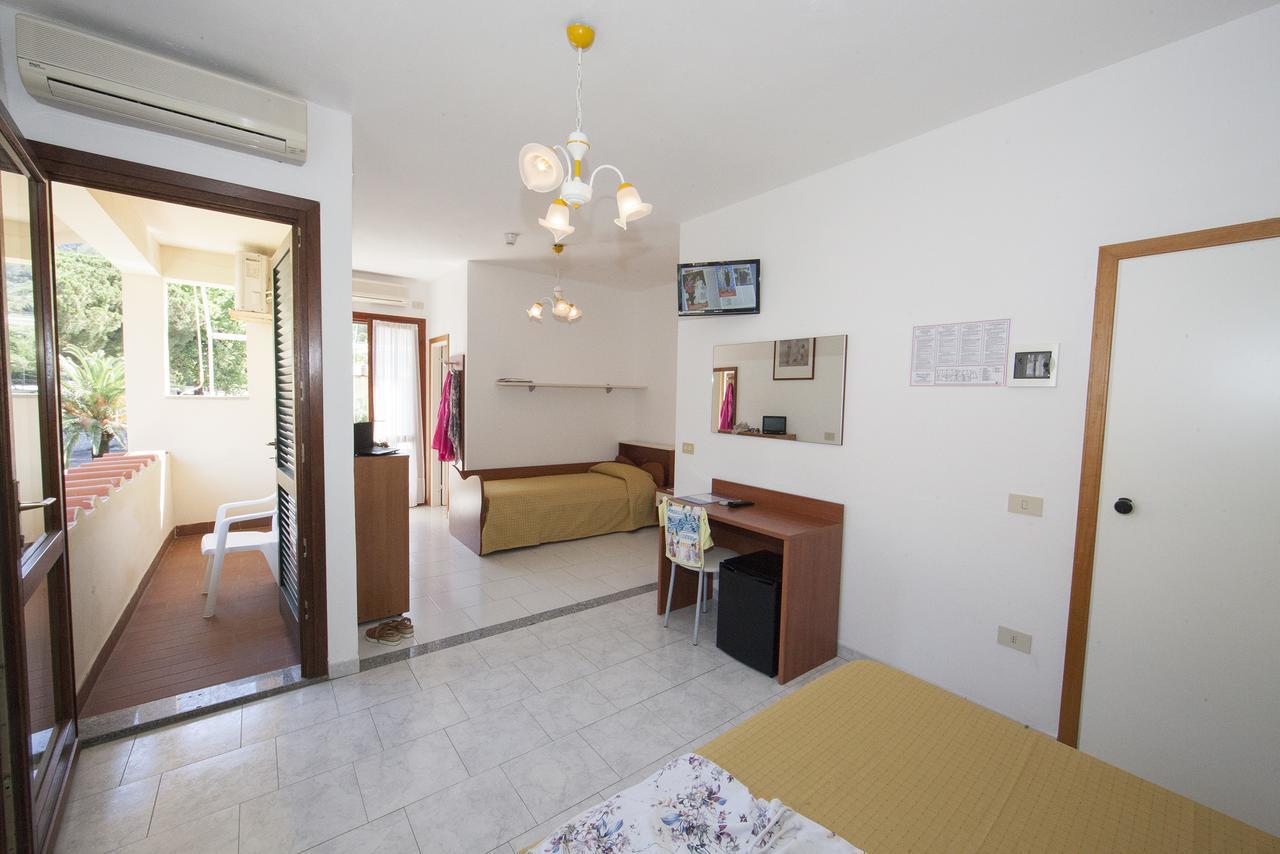 Quadruple Room Balcony,639320604:JPEG