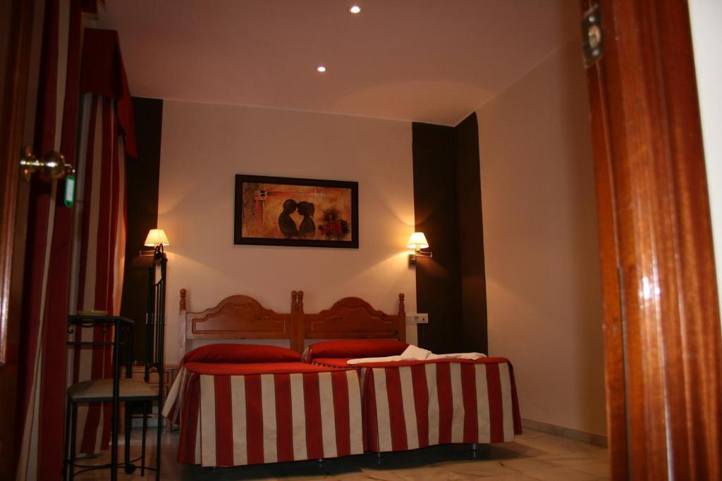 Double or Twin Room,65703250:JPEG